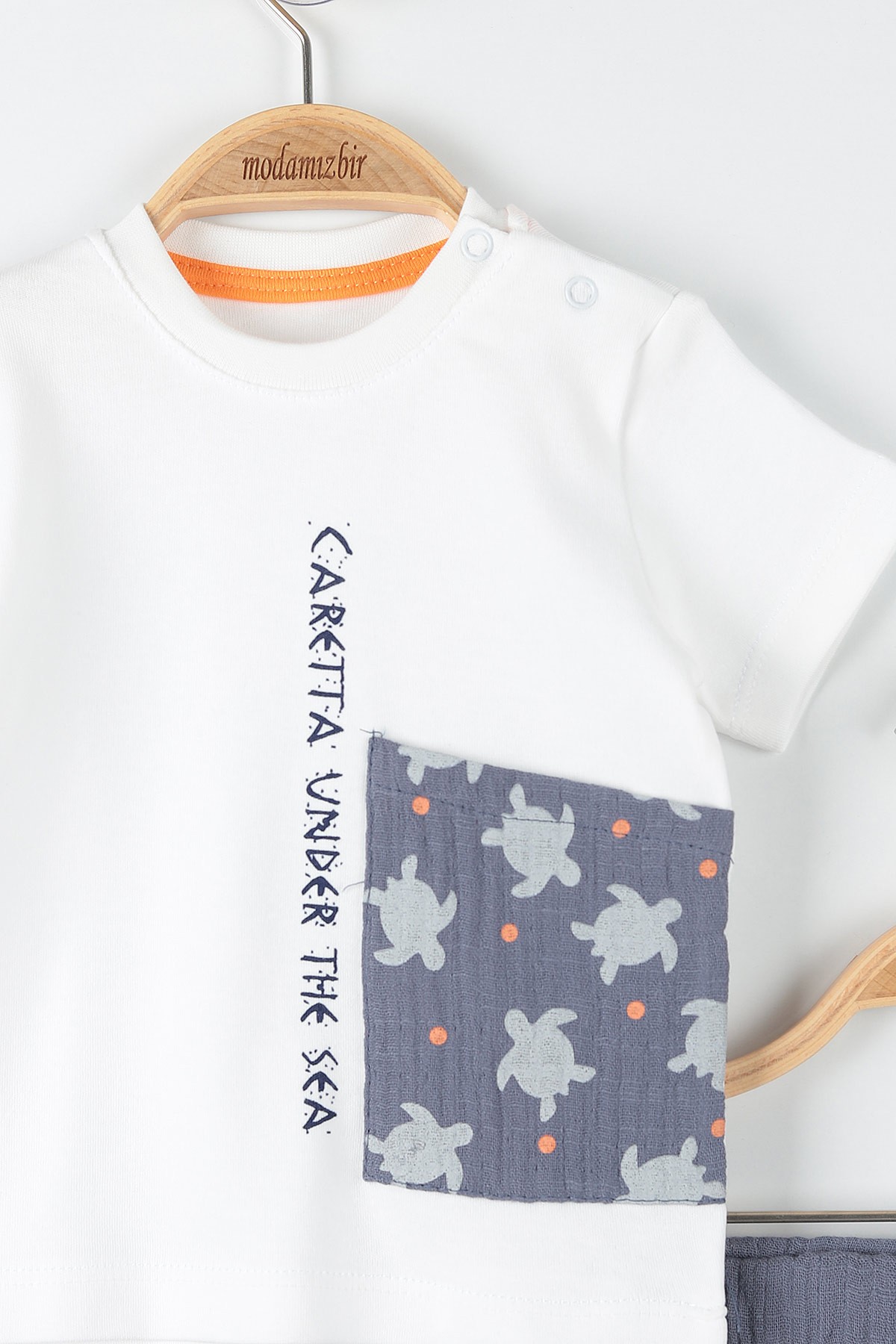 İndigo (3-12 Ay) Caretta Kaplumba Baskılı Cep Detaylı Erkek Bebe Şortlu Takım 177109