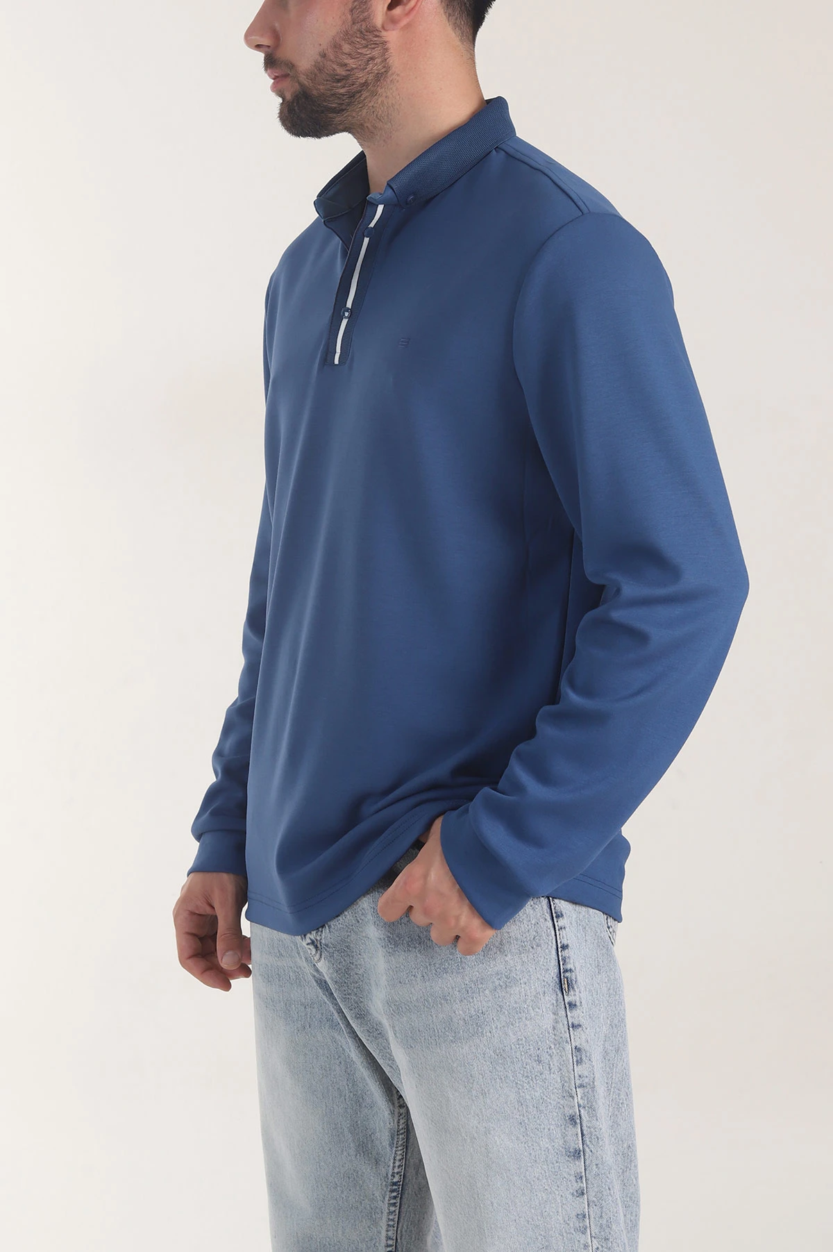 İndigo Oysho Kumaş Düğmeli Polo Yaka Erkek Sweatshirt 406025