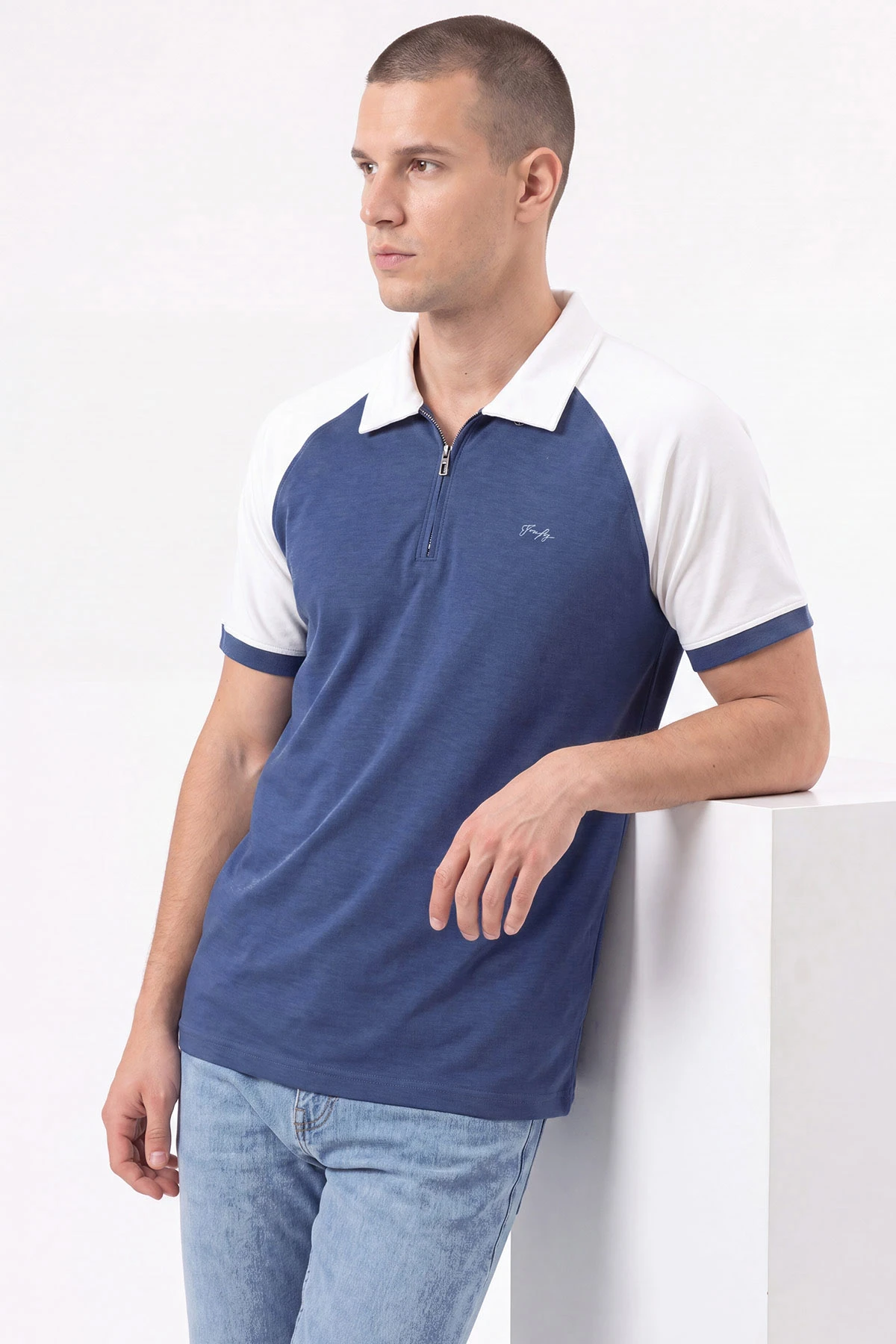 İndigo Oysho Kumaş Yarım Fermuarlı Polo Yaka Erkek Tişört 471693