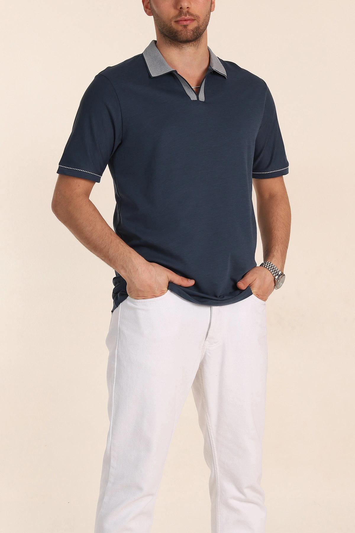 İndigo Regular Fit V Patlı Polo Yaka Erkek Tişört 349810