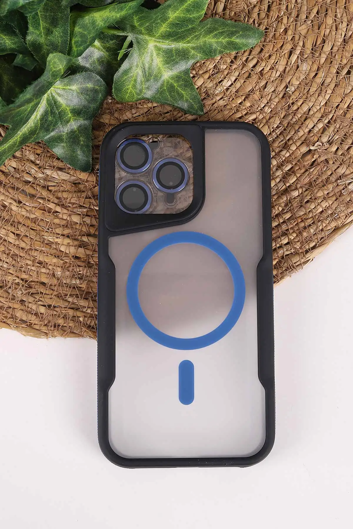 İndigo TeknoCase İphone 15 Pro Max Uyumlu Matte Guard Serisi Lens Korumalı Silikon Telefon Kılıfı 472462