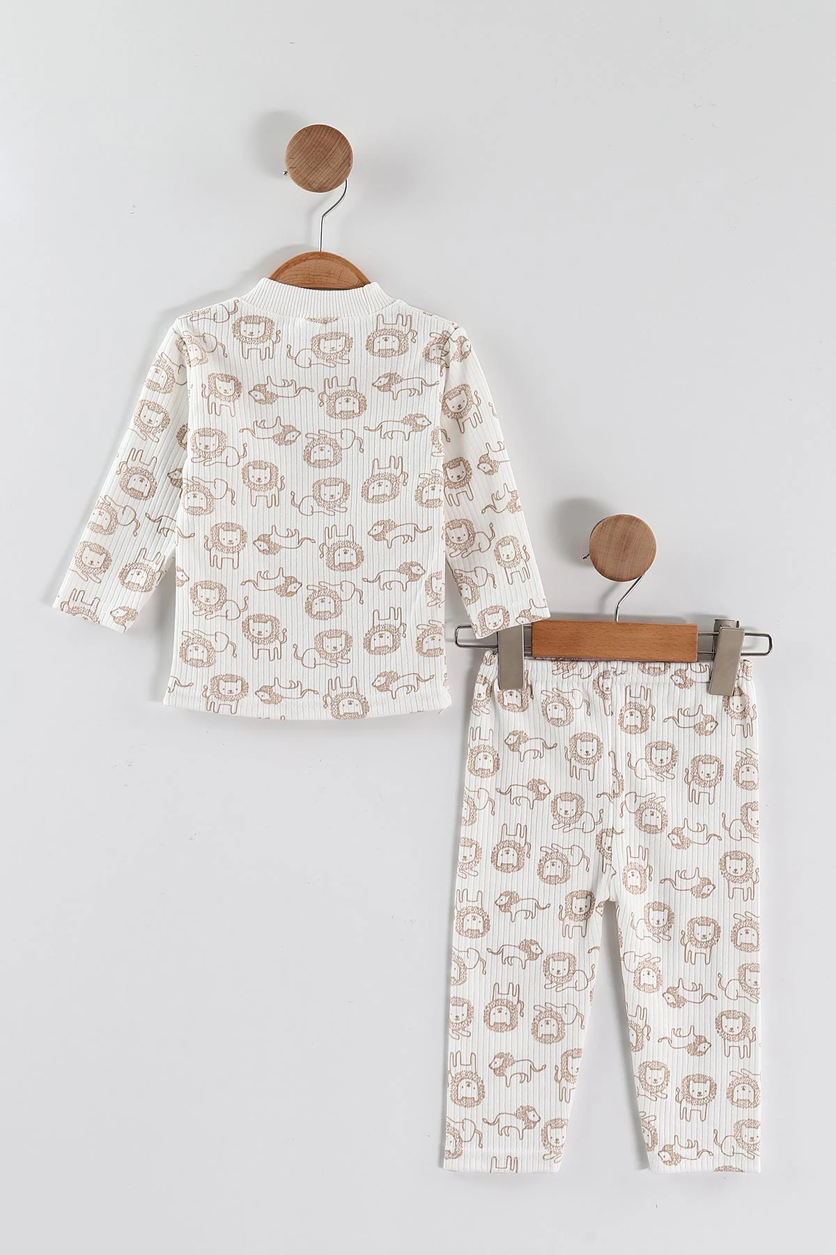 Kahve (1-3 Yaş) Aslan Desenli Raporlu Çocuk Pijama Takım 459402