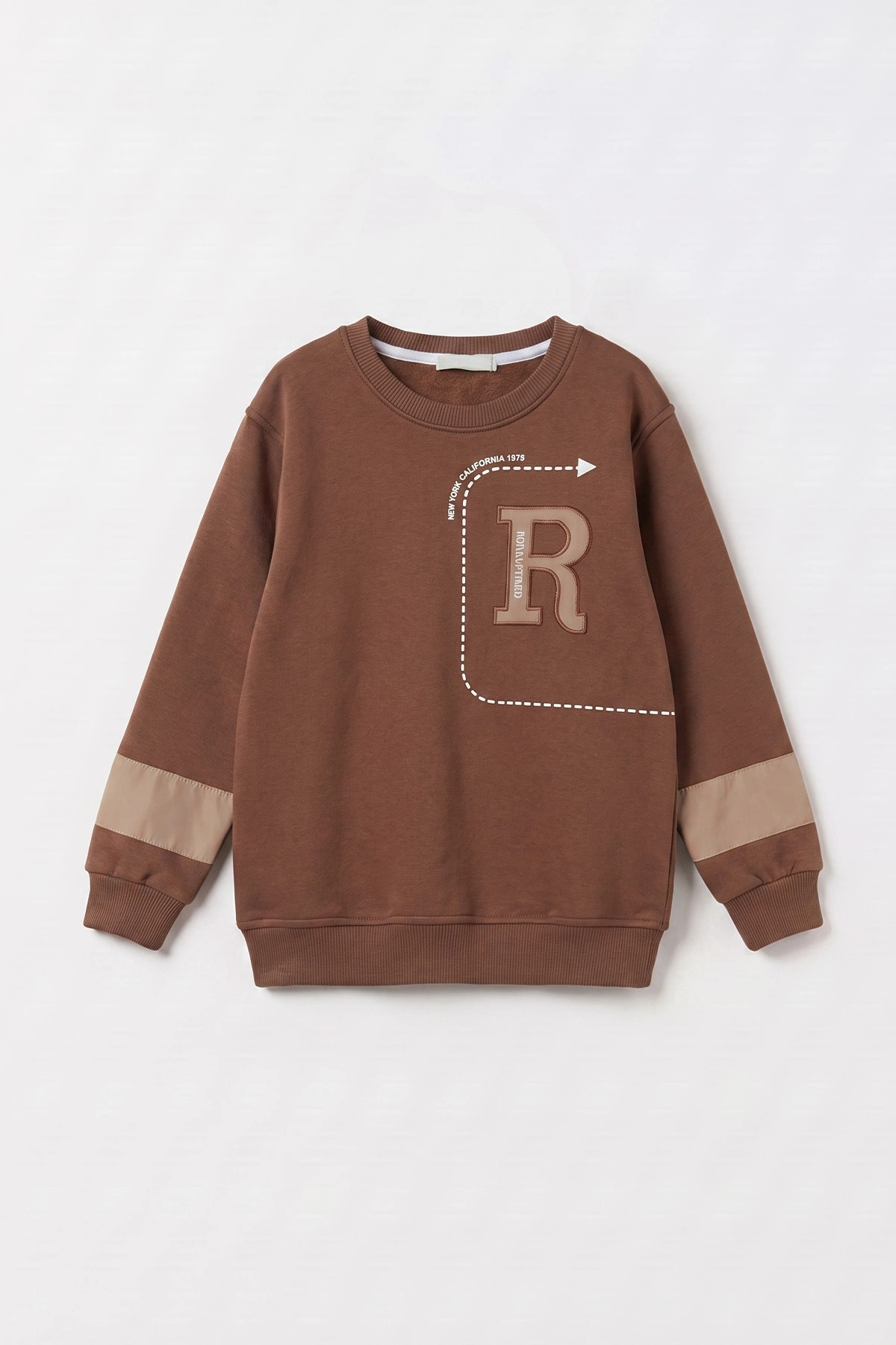 Kahve (2-12 Yaş) R Nakışlı  İçi Şardonlu Erkek  Çocuk Sweatshirt 483305