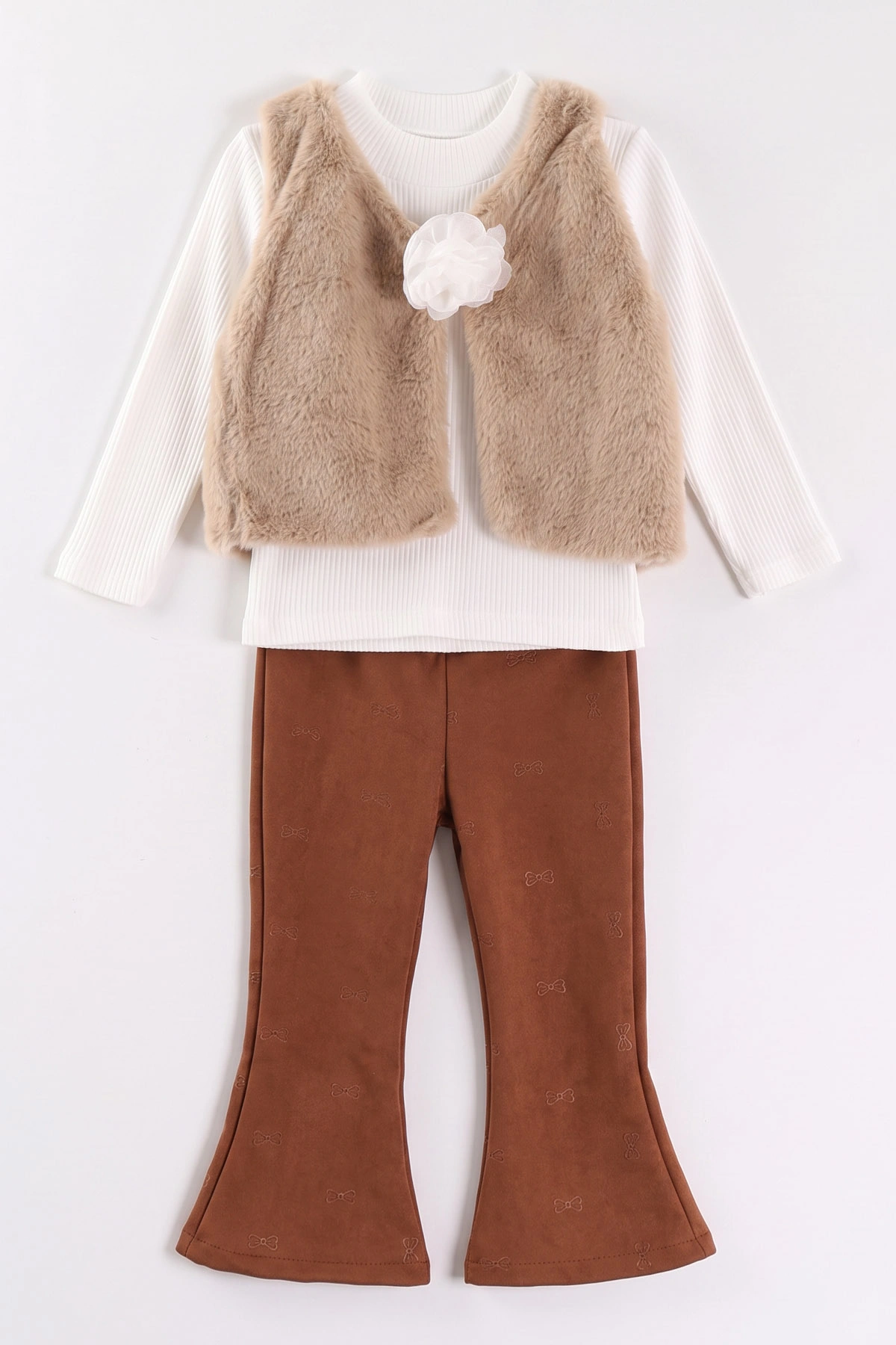 Kahve (2-6 Yaş) Kadife Pantolon ve Peluş Yelekli Kız Çocuk 3'lü Takım 483686