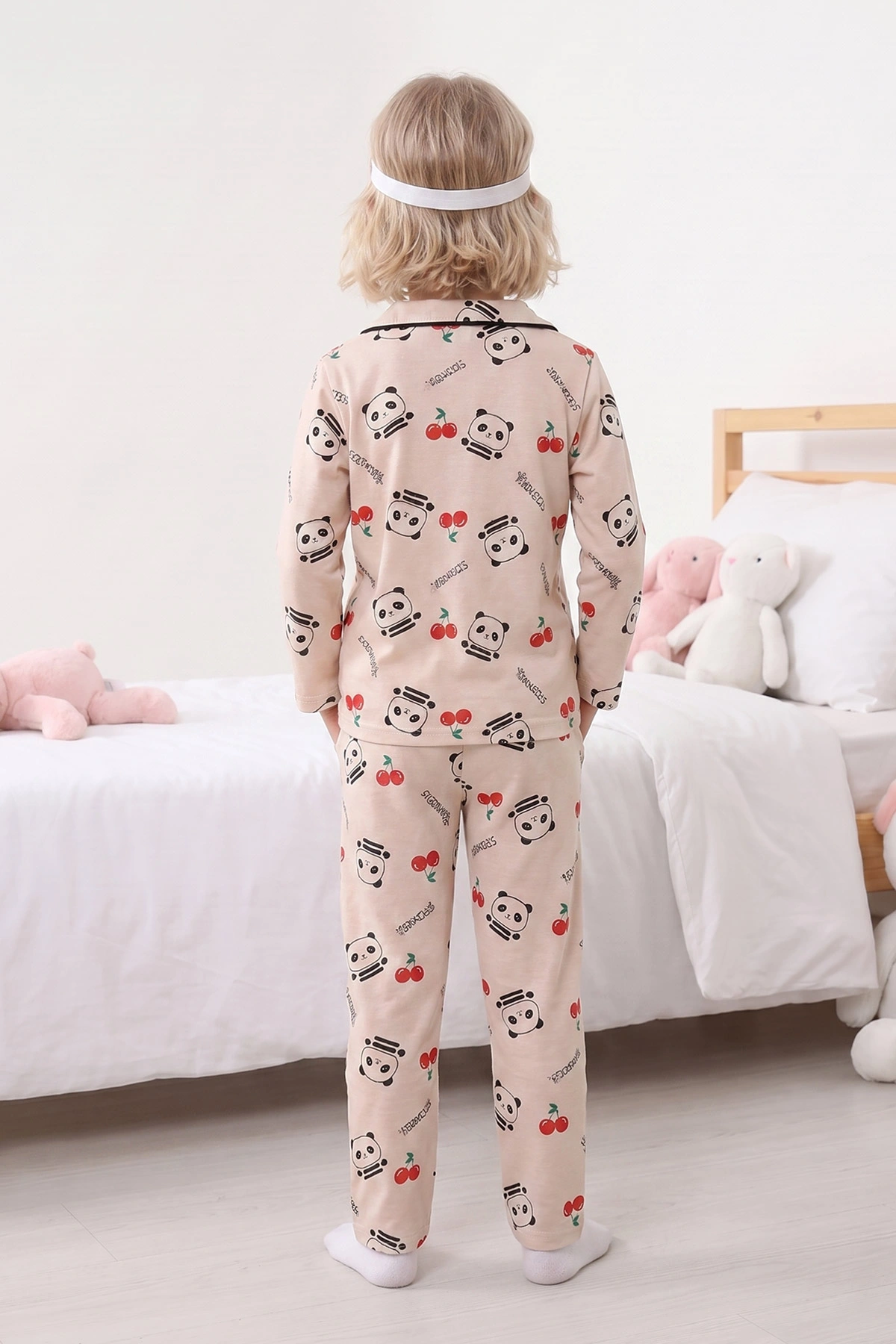 Kahve (4-12 Yaş) Desenli   Uzun Kol  Ön Düğmeli Göz Bandı Detaylı Kız Çocuk Pijama Takım 473644