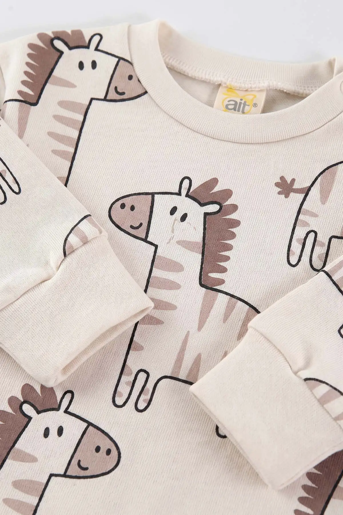 Kahve (6-18 Ay)Zürafa Baskılı Çıtçıtlı Çimalı Erkek Bebek Takım 477645