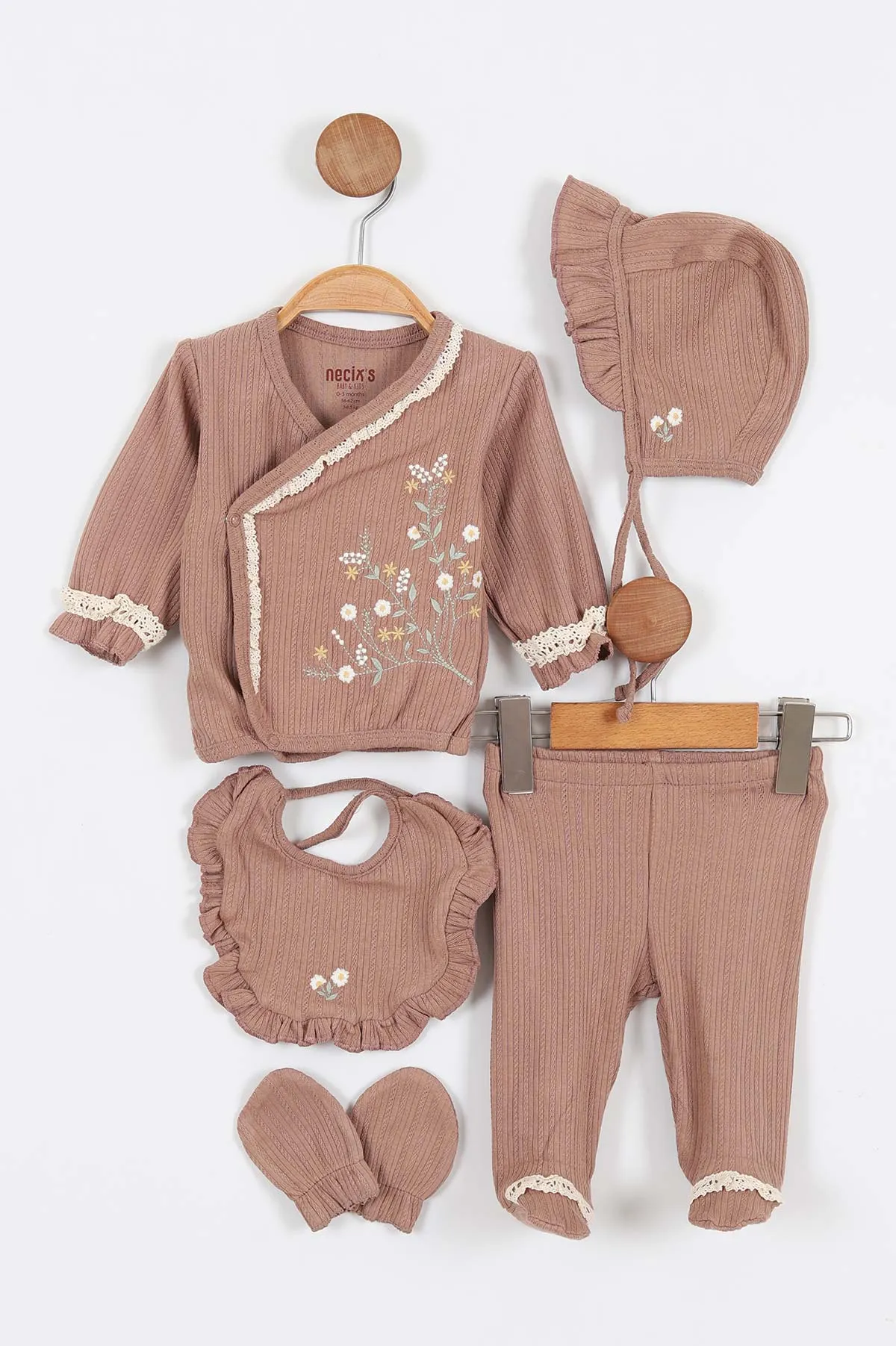 Kahverengi (0-3 Ay)Çiçek Nakışlı Kız Bebek 5'li Zıbın Set 330790