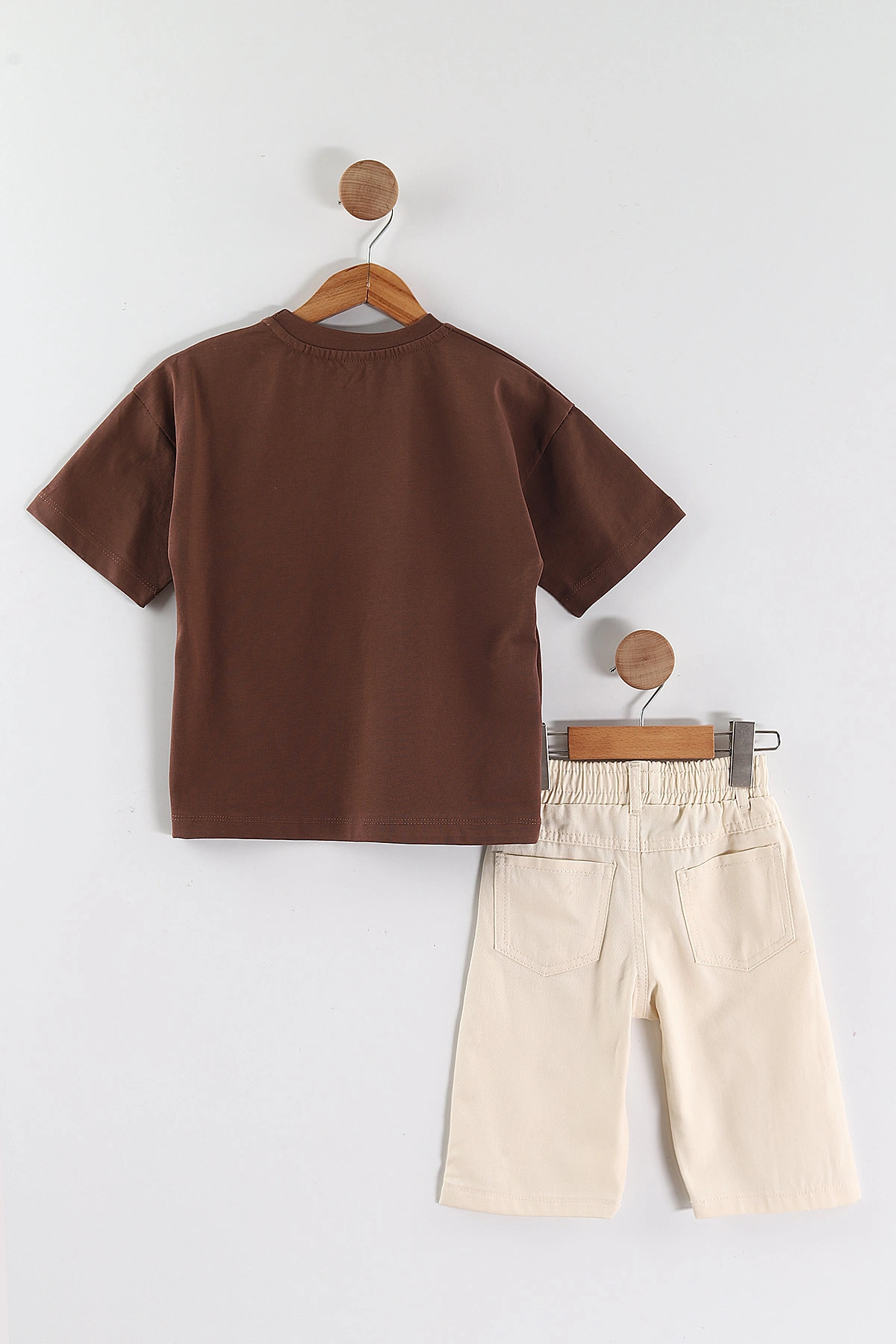 Kahverengi (2-10 Yaş)Baskılı Gabardin Şortlu Erkek Çocuk Takım 457412
