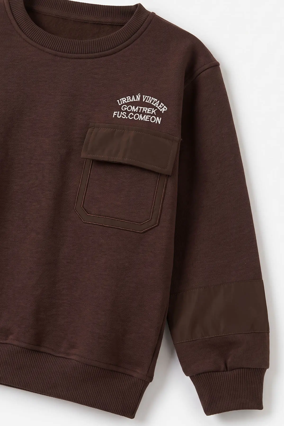 Kahverengi (2-12 Yaş) Urban Nakışlı İçi Şardonlu Erkek Çocuk Sweatshirt 493819
