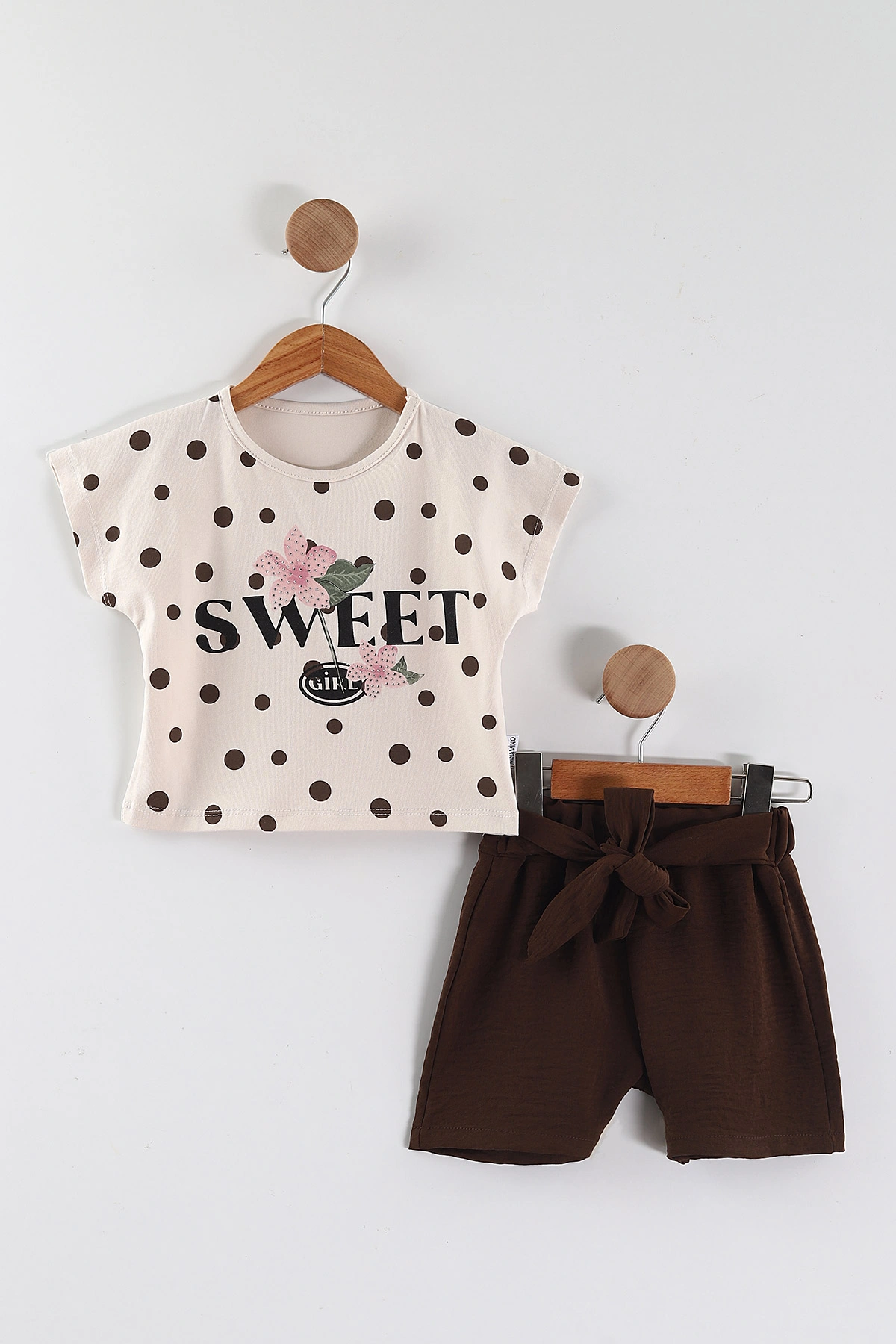 Kahverengi (2-5 Yaş)Sweet Taş Baskılı Flam Keten Kumaş Şortlu Kız Çocuk Takım 451972