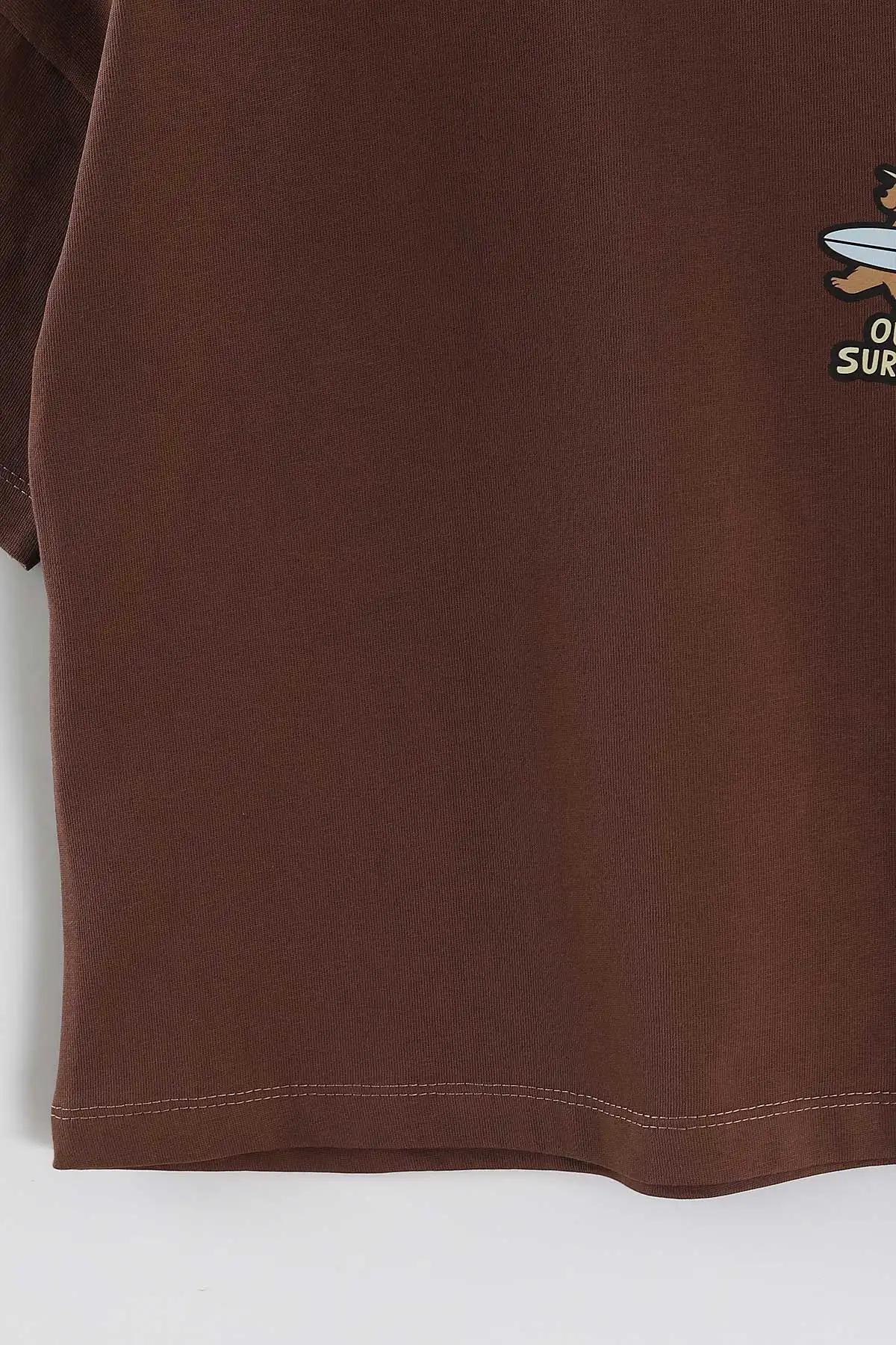 Kahverengi (3-10 Yaş) Surfin Baskılı Oversize Erkek Çocuk Tişört 469020