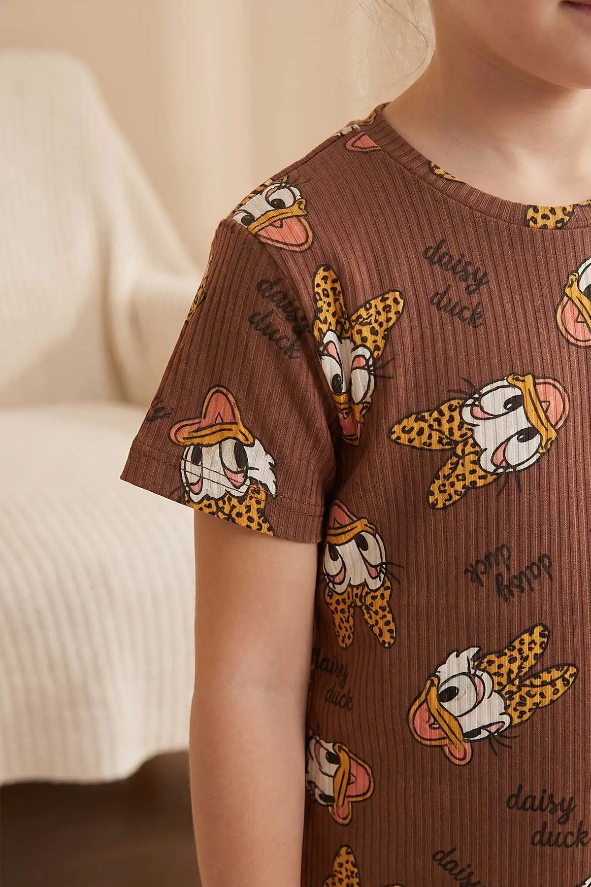 Kahverengi (4-8 Yaş)Karakter Desenli Fitilli Kız Çocuk Pijama Takımı 461486