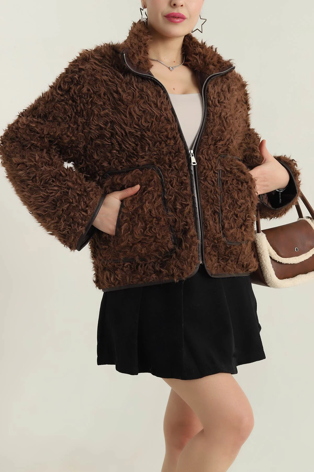 Kahverengi Astarlı Cepli Kıvırcık Kadın Mont 417407