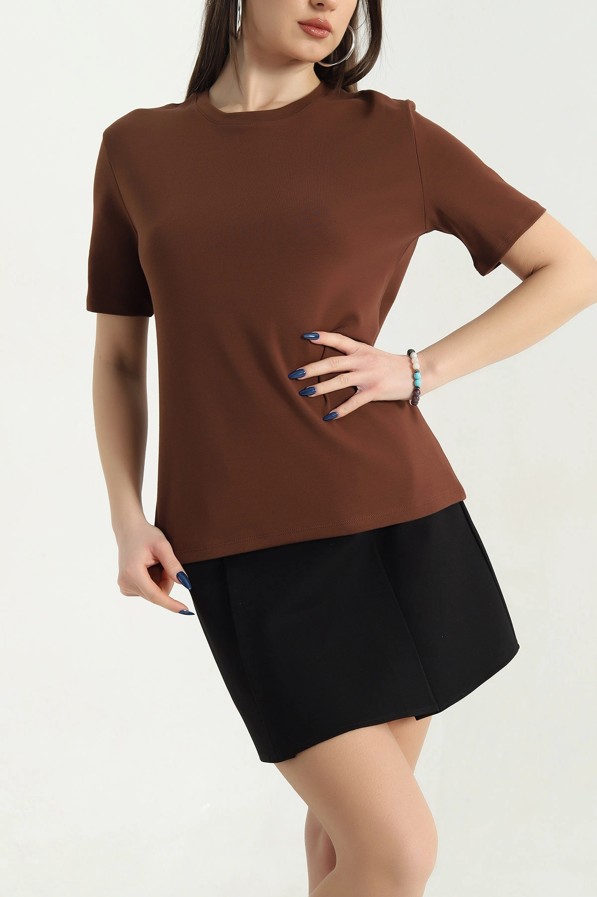 Kahverengi Bisiklet Yaka Basic Tişört 338136