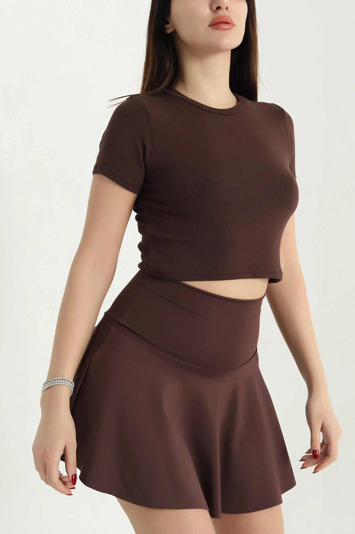 Kahverengi Bisiklet Yaka Likralı Viskon Crop Bluz 339010