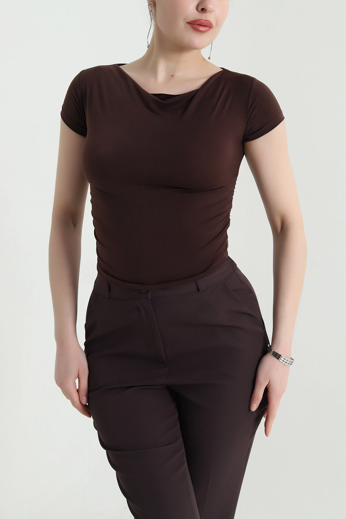 Kahverengi Büzgülü Sandy Kadın Bluz 453878