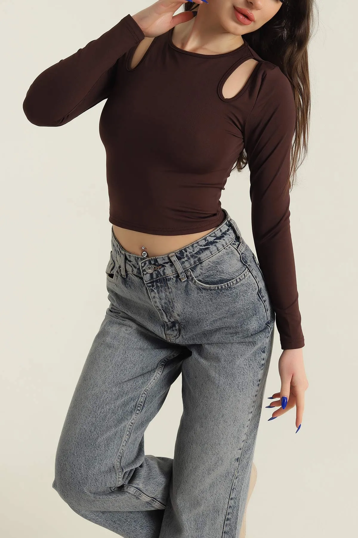 Kahverengi Damla Detay Scuba Bluz 426985