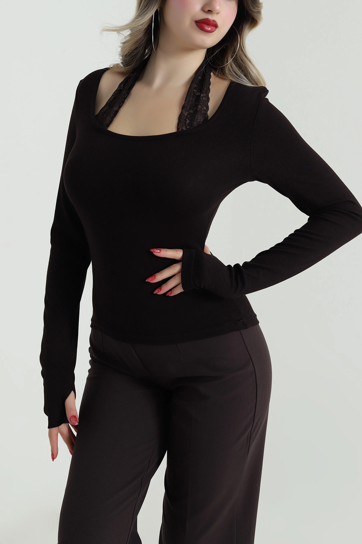 Kahverengi Dantelli Buzzy Kadın Bluz 497196