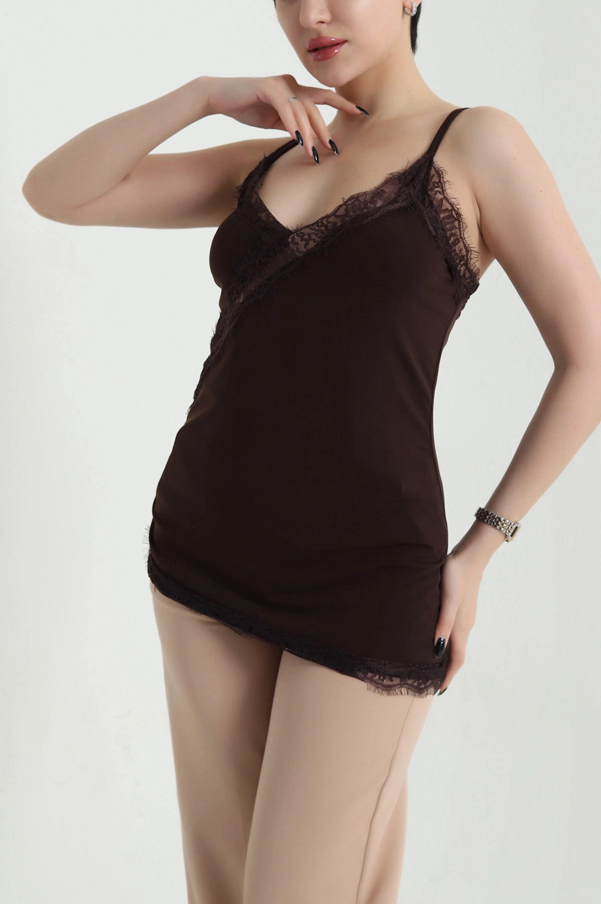 Kahverengi Dantelli Sandy Kadın Bluz 454518