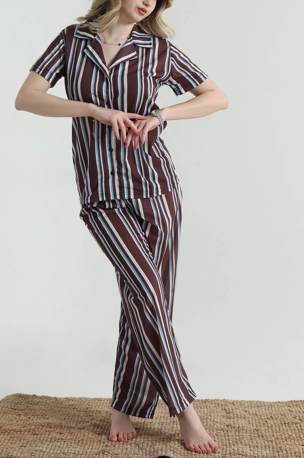 Kahverengi Digital Baskılı Kadın Pijama Takımı 459202