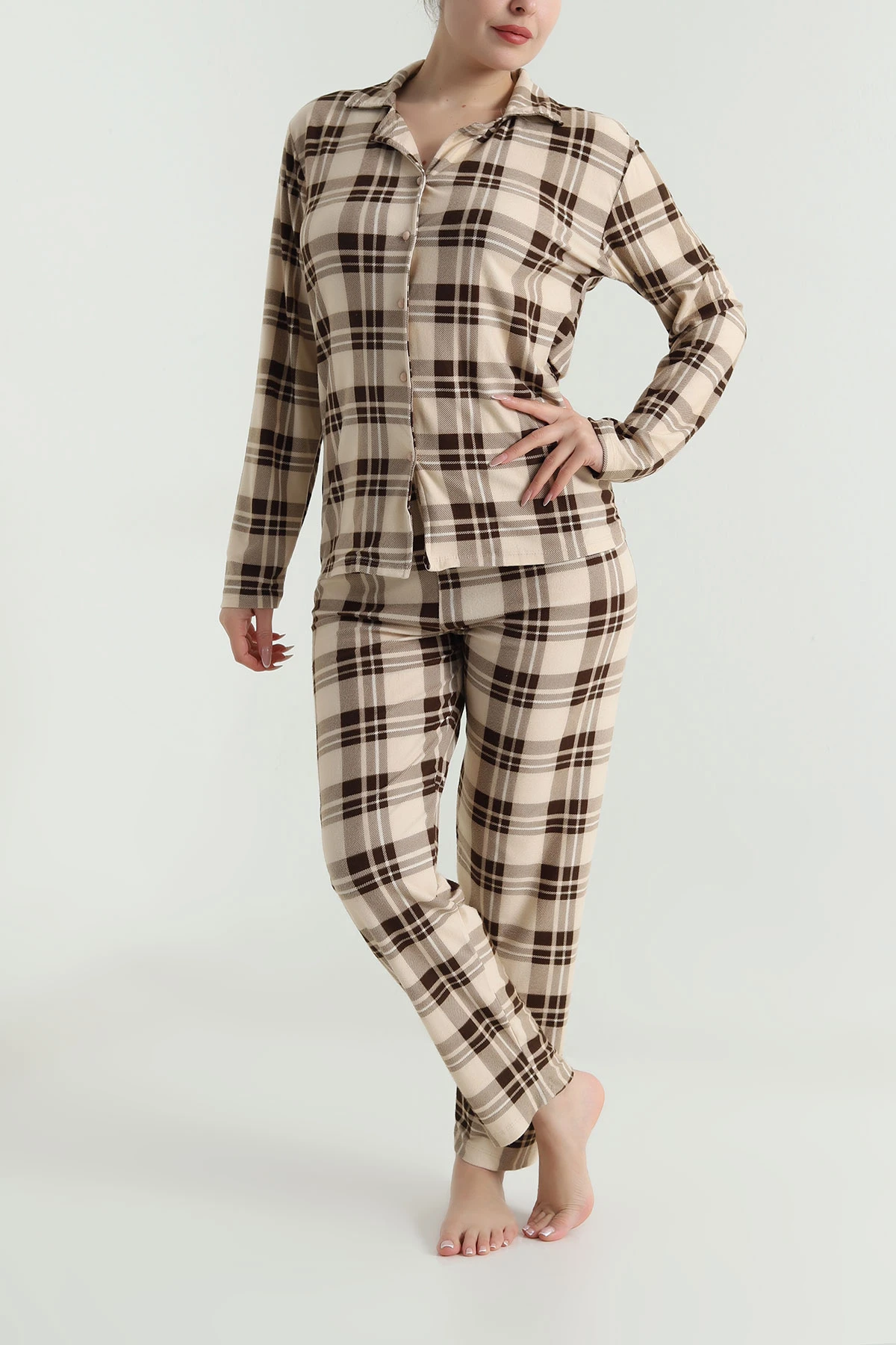Kahverengi Düğmeli Süet Kadın Pijama Takımı 492772