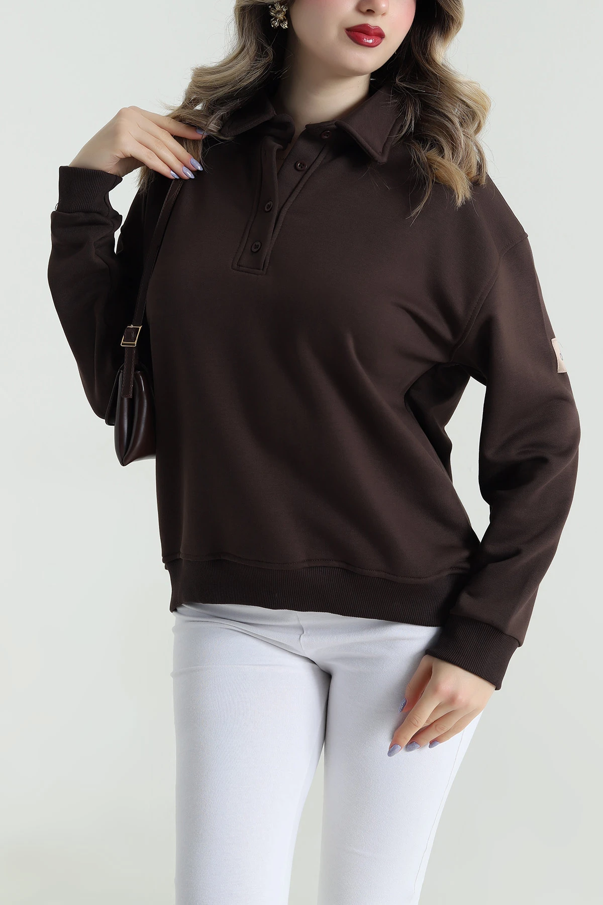 Kahverengi Düğmeli Yaka Üç İp Kadın Sweat 484744