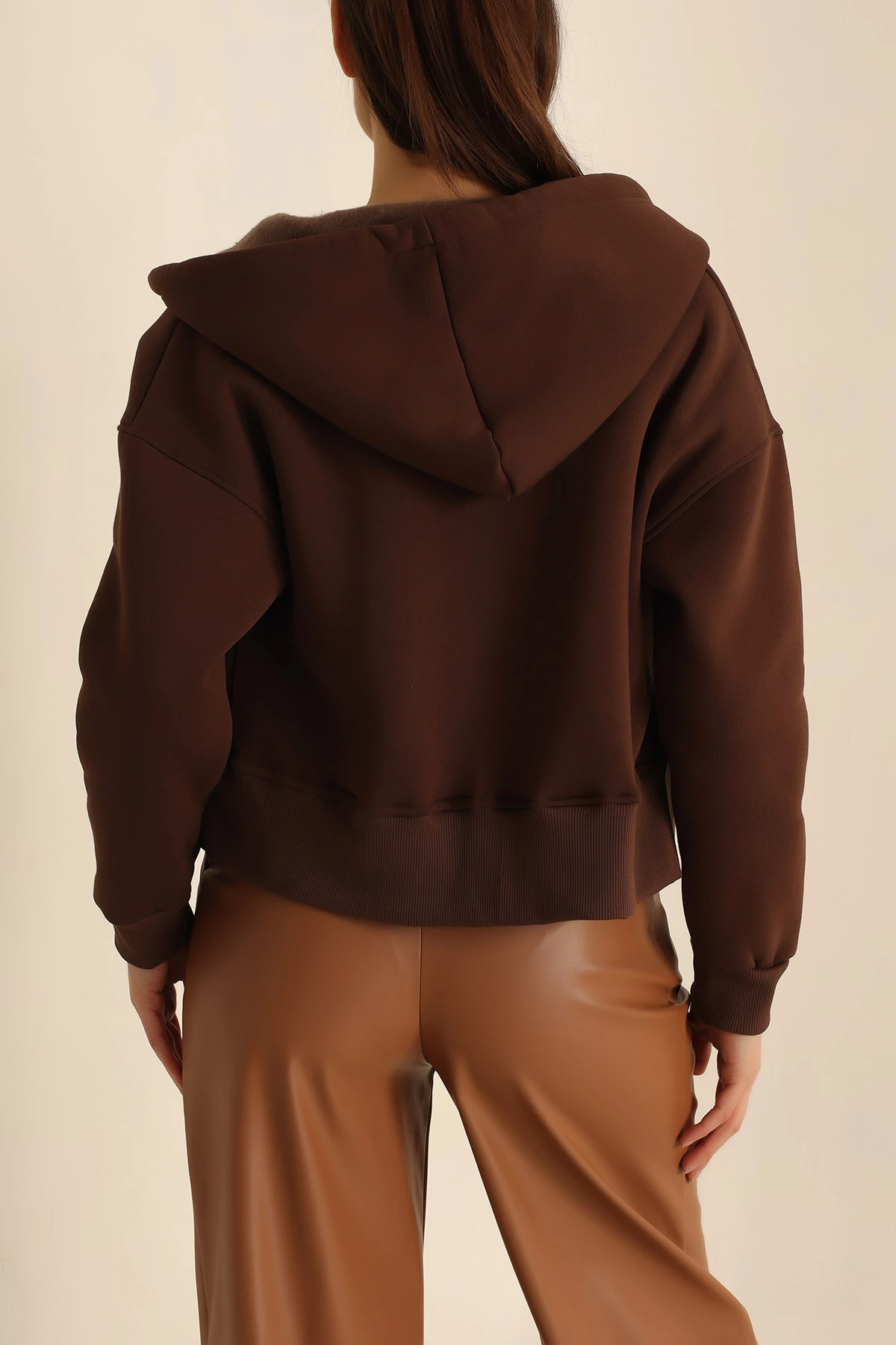 Kahverengi Fermuarlı İçi Şardonlu Bayan Sweat 224409