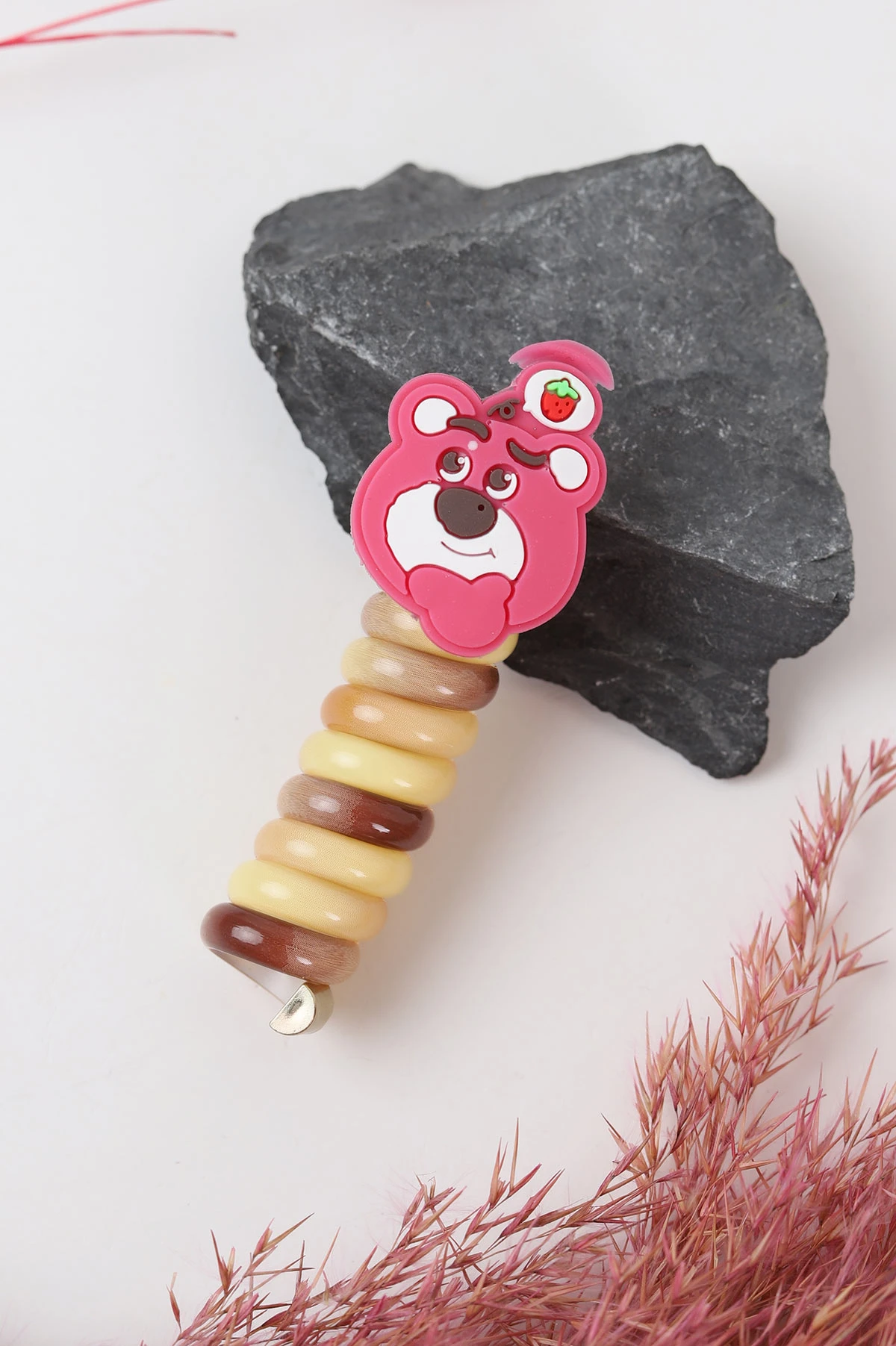 Kahverengi Figürlü Spiral Toka 293406