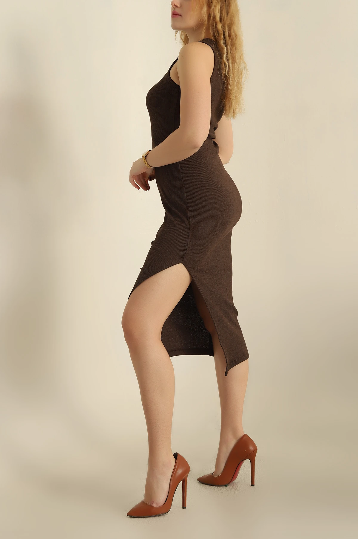 Kahverengi Fitilli Kolsuz Elbise 252873