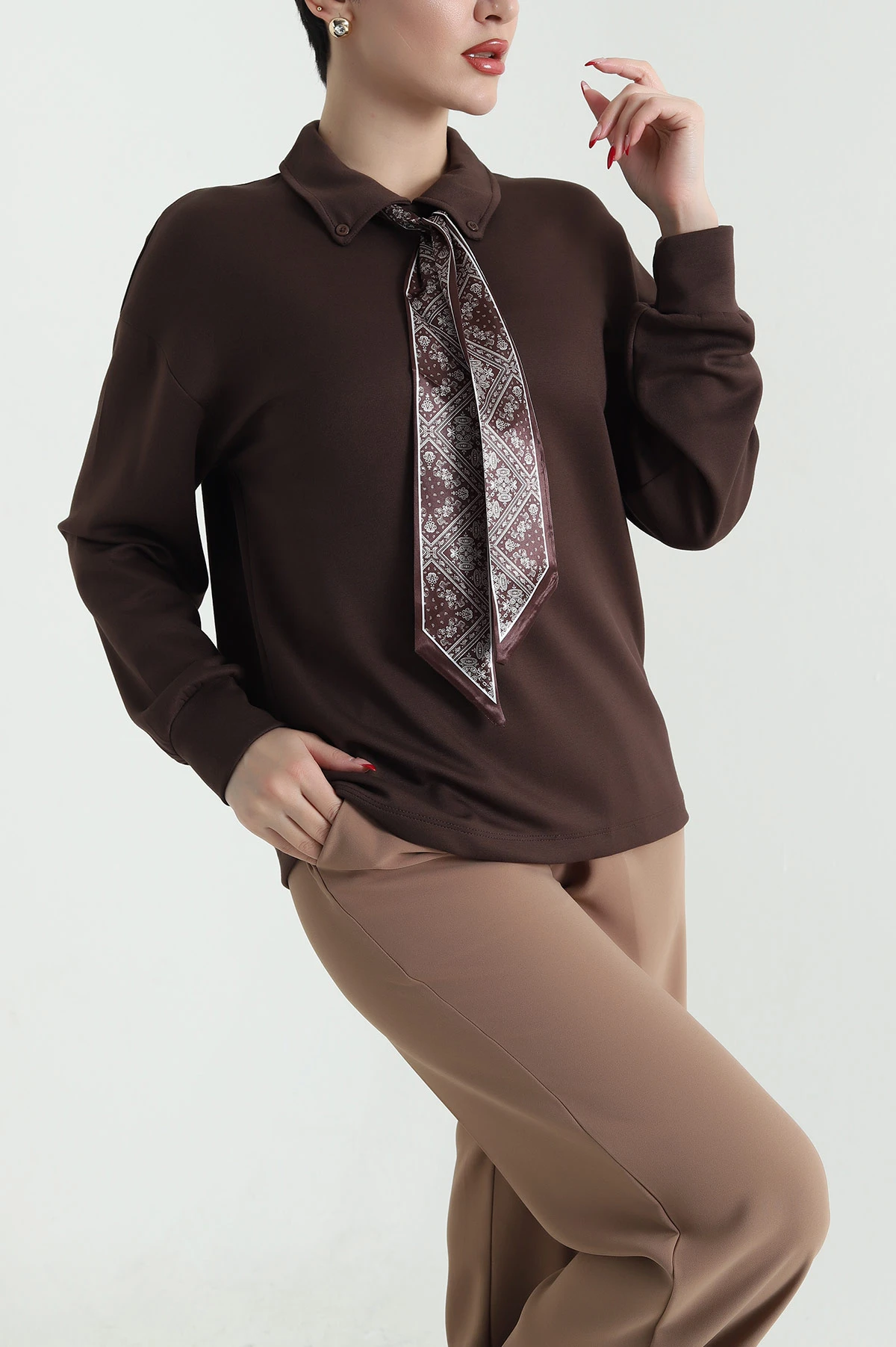 Kahverengi Fularlı Kadın Modal Bluz 441397