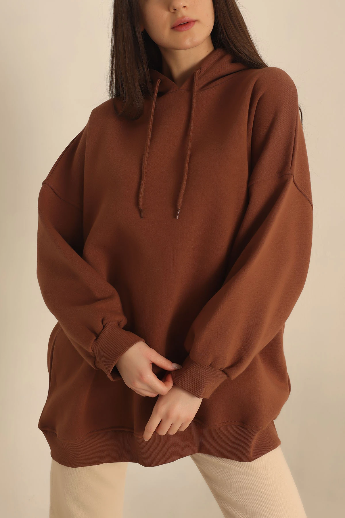 Kahverengi Kapüşonlu İçi Şardonlu Oversize Sweat 229547