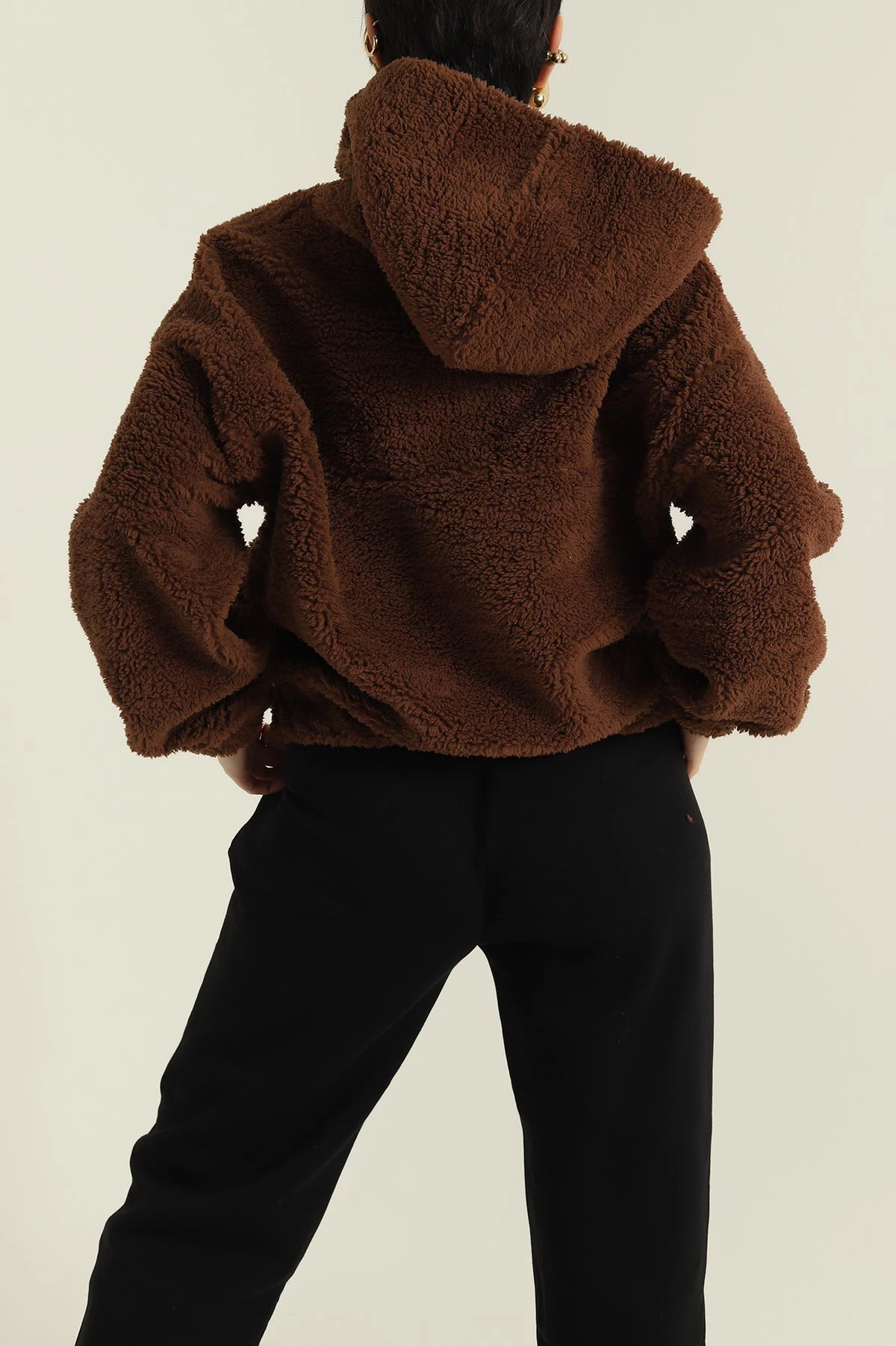 Kahverengi Kapüşonlu Kuzu Yumoş Kadın Sweat 419534
