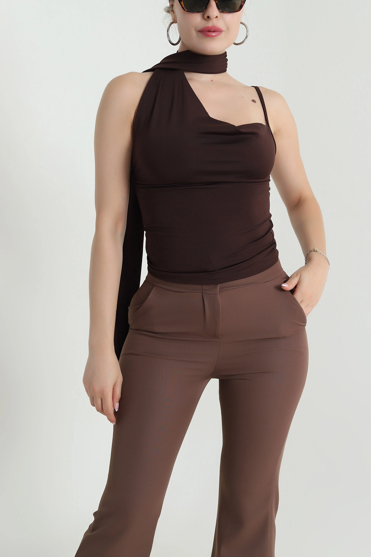 Kahverengi Kravatlı Sandy Kadın Bluz 477879