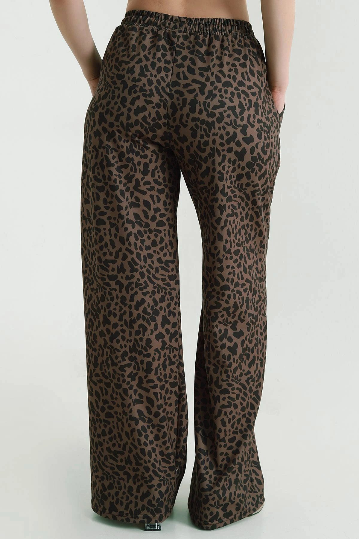 Kahverengi Leopar Desen İki İp Kadın Alt 453437