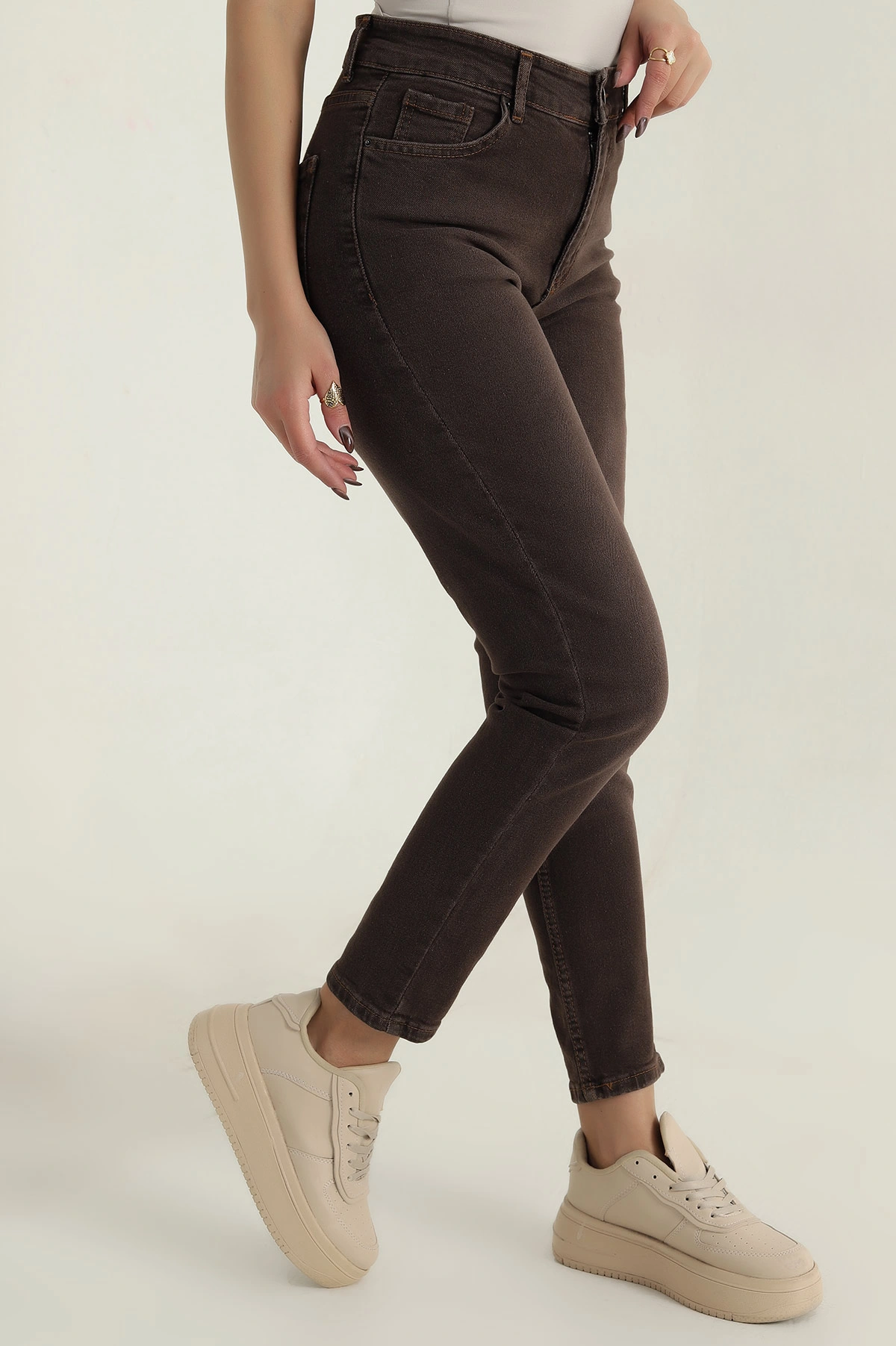 Kahverengi Likralı Boyfriend Mom Kadın Kot Pantolon 409551