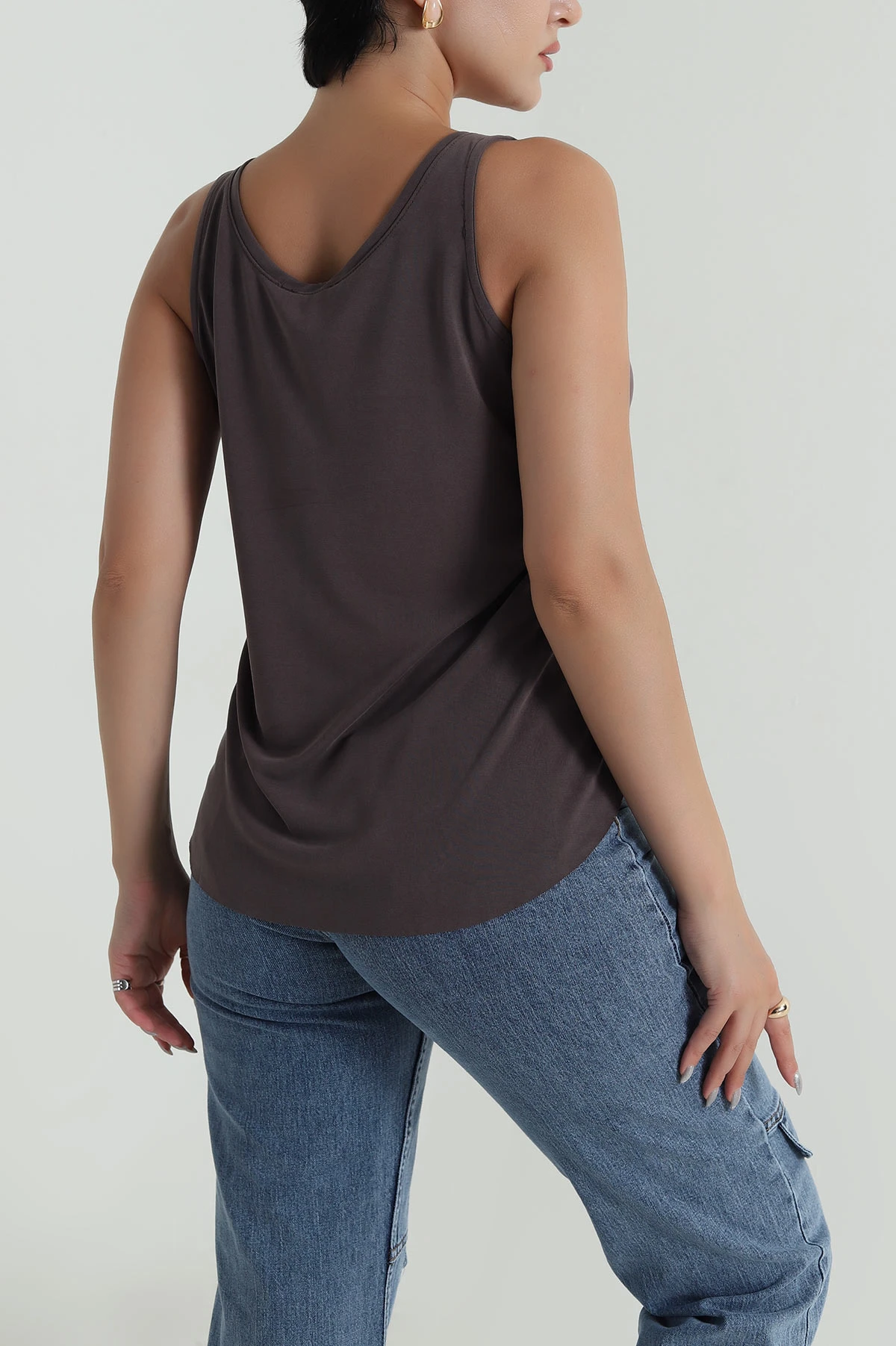 Kahverengi Oval Kesim Modal Kadın Atlet 482082