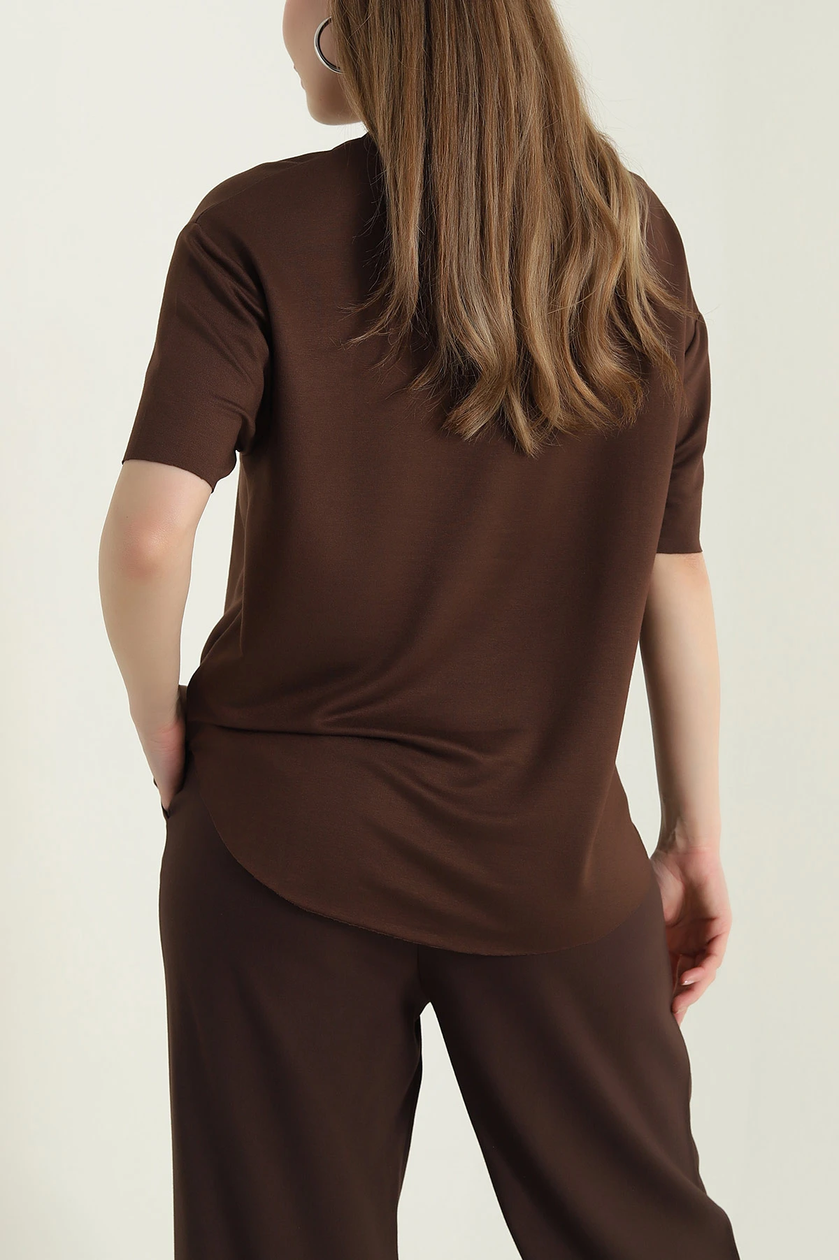 Kahverengi Oval Kesim Modal Kadın Tişört 433258