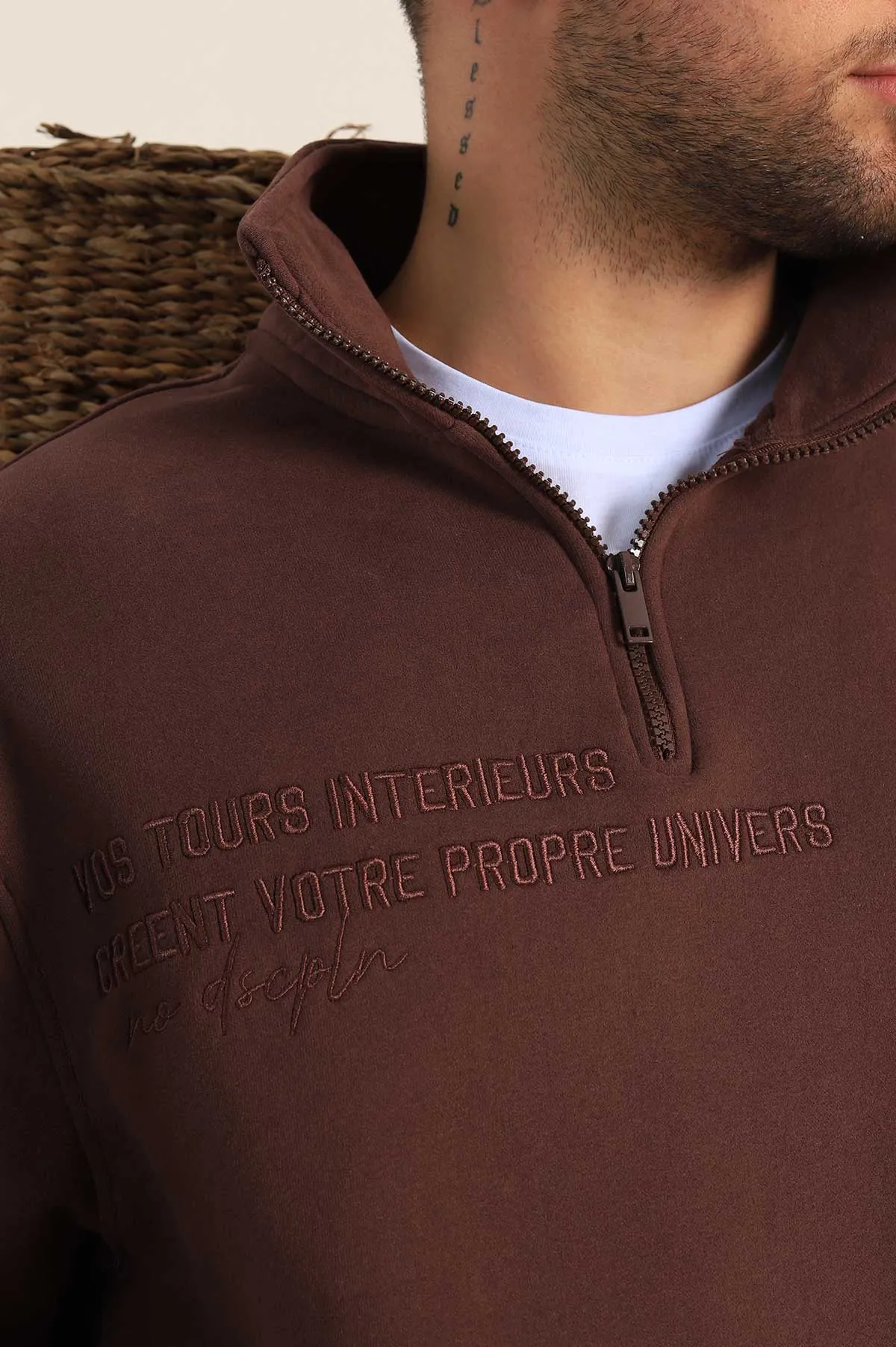 Kahverengi Oversize Üç İp Şardonlu Nakış Yazı Detaylı Yarım Fermuar Erkek Sweatshirt 306938