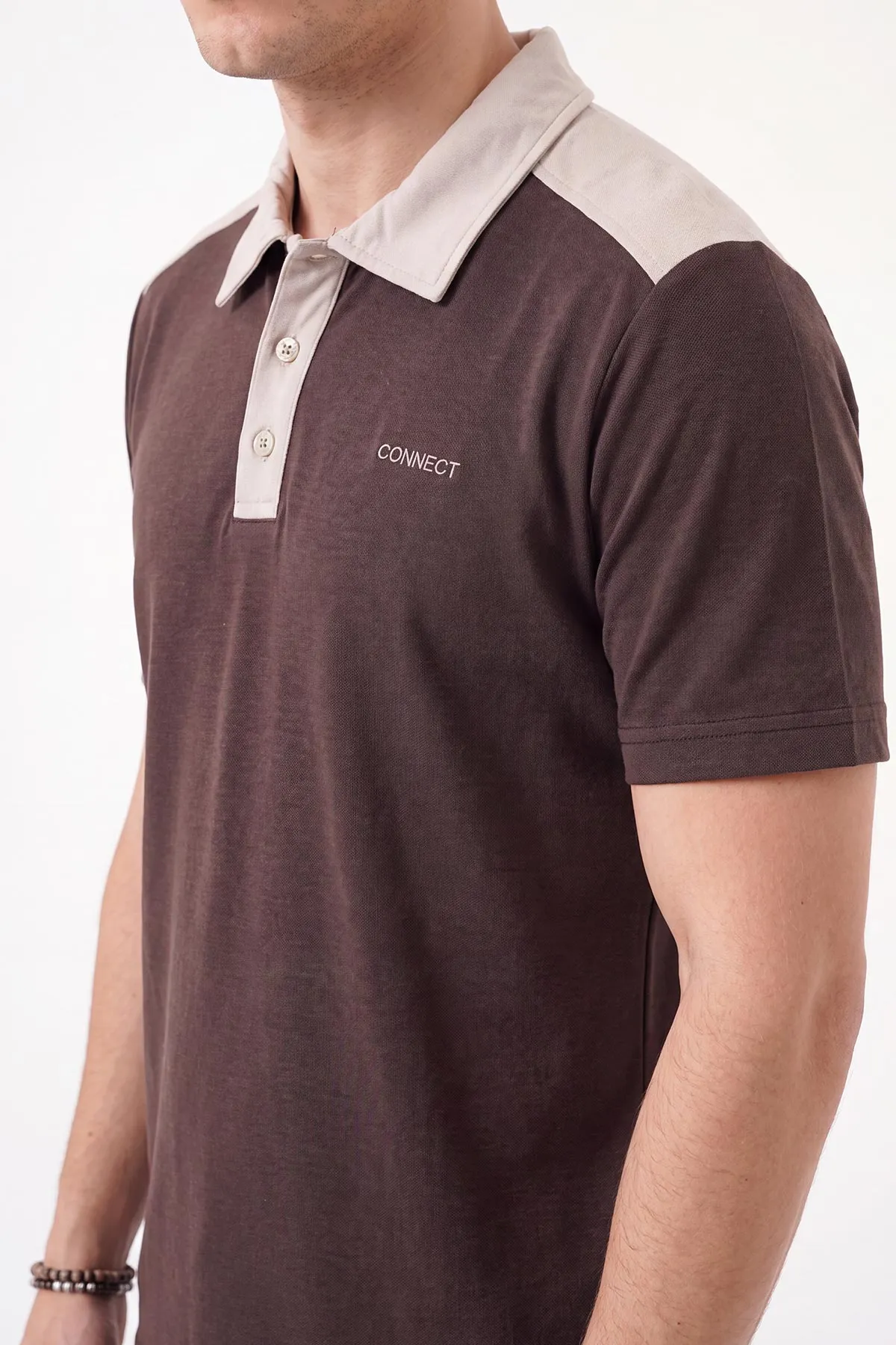 Kahverengi Oysho Kumaş Polo Yaka Düğme Detaylı Erkek Tişört 471697