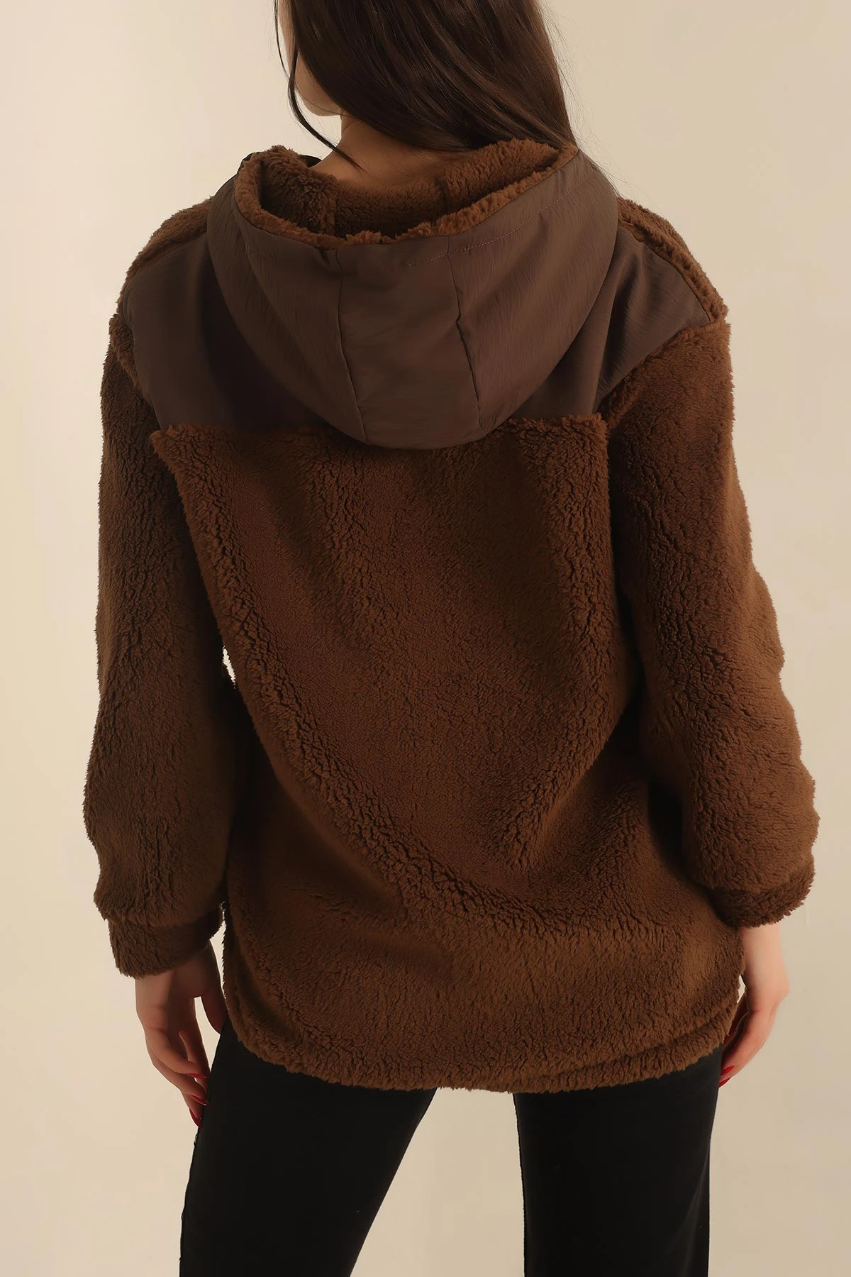 Kahverengi Paraşüt Kumaş Detay Yumoş Sweat 232945