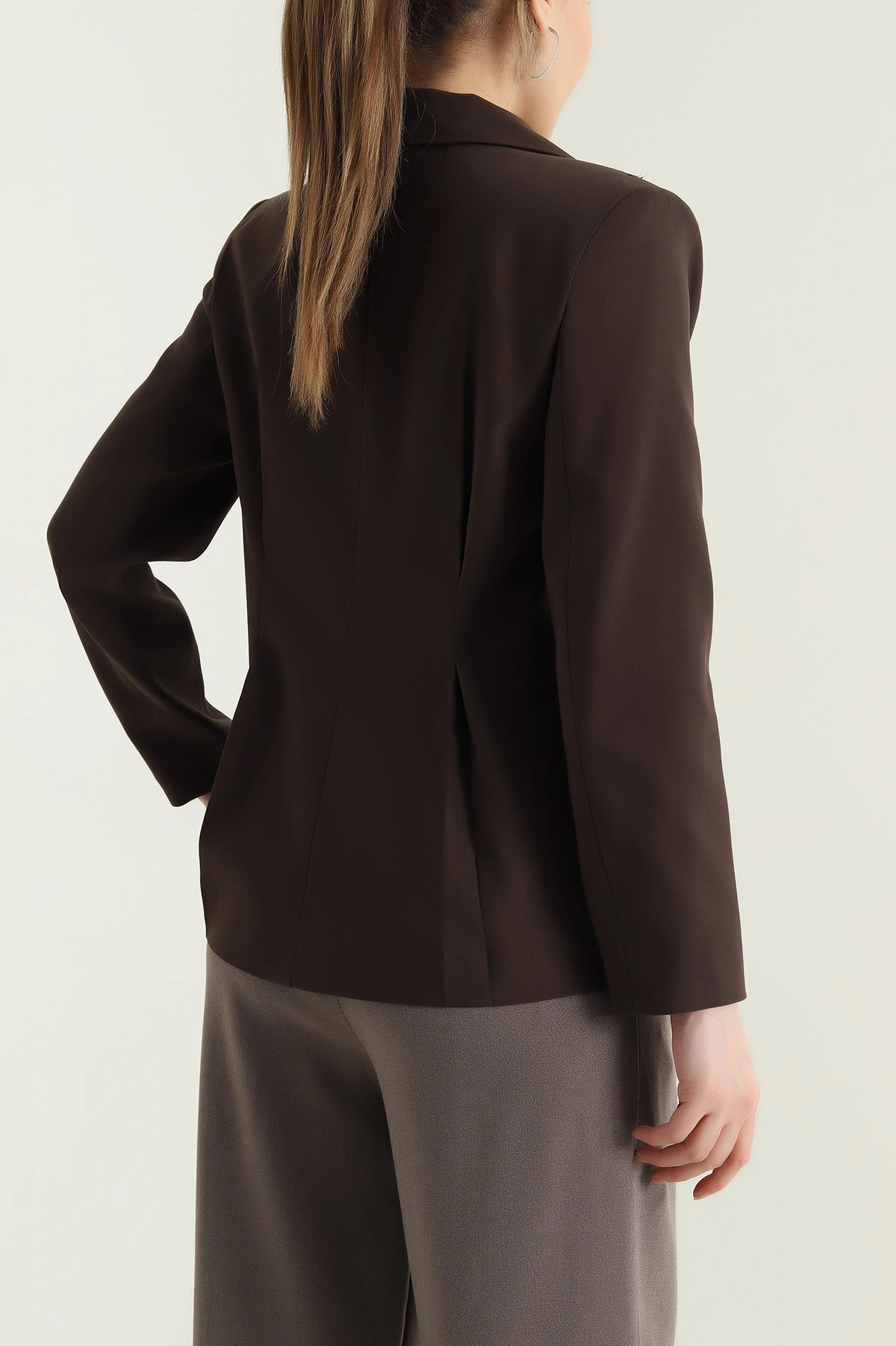 Kahverengi Pileli Bezayağı Blazer Kadın Ceket 431011