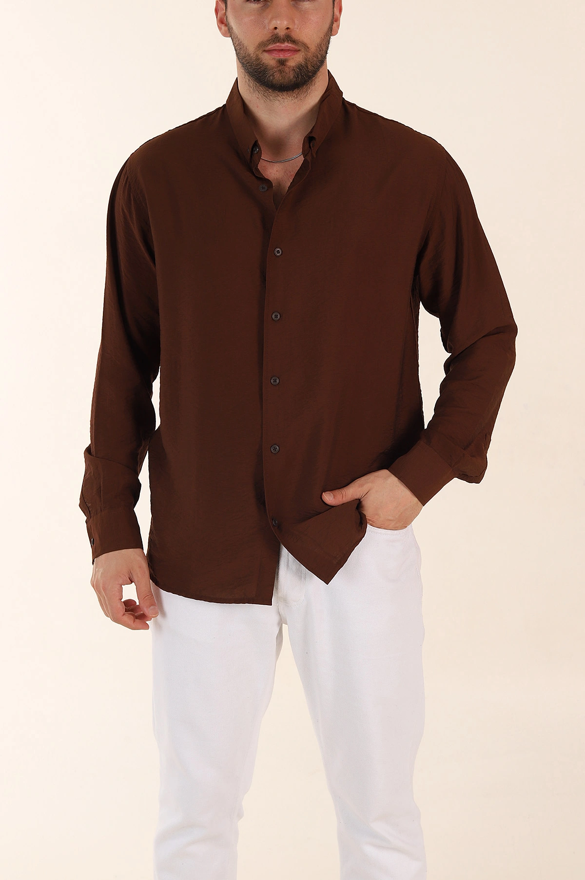 Kahverengi Regular Fit Ata Yaka Basic Uzun Kollu Erkek Gömlek 370033
