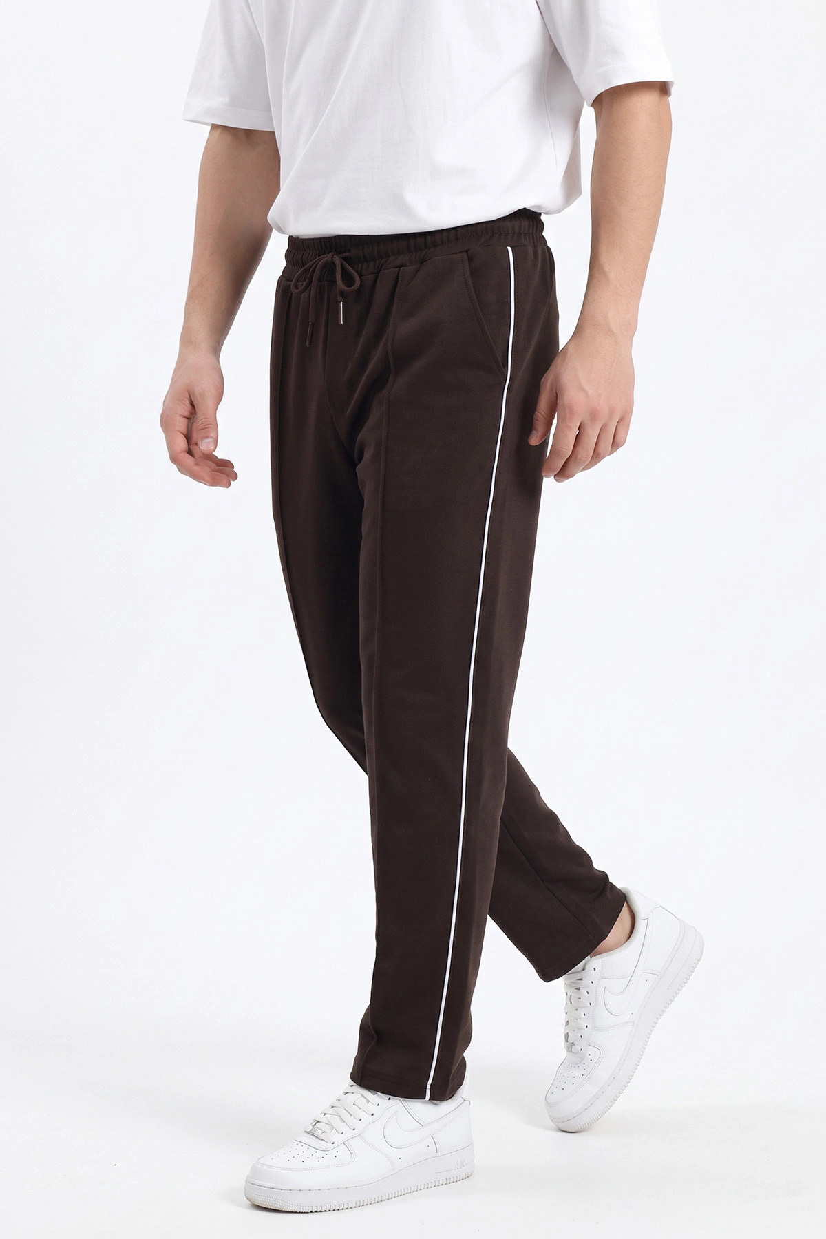 Kahverengi Regular Fit Çimalı Şerit Detaylı Erkek Eşofman Altı 496456