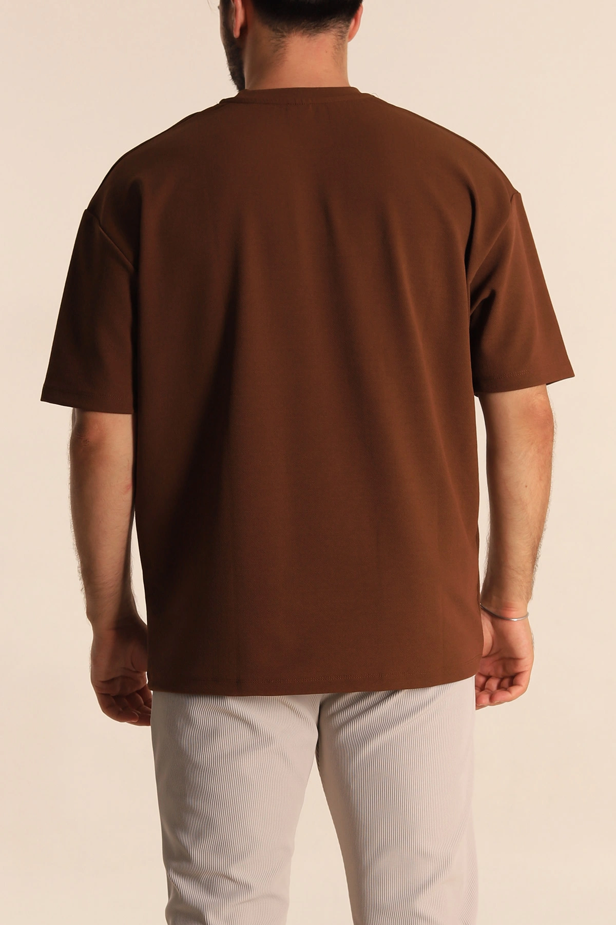 Kahverengi Relaxed Fit Dokulu Basic Erkek Tişört 278885