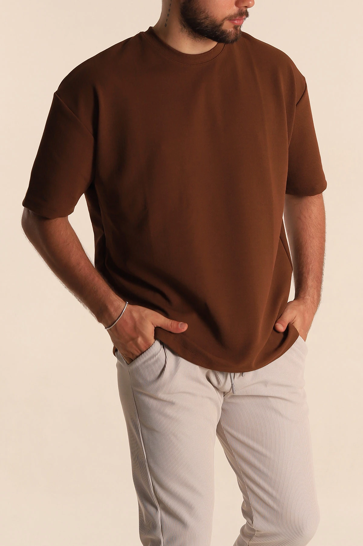 Kahverengi Relaxed Fit Dokulu Basic Erkek Tişört 278885