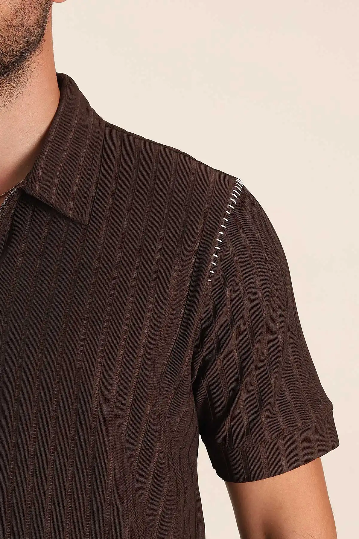 Kahverengi Relaxed Fit Fitilli Doku Fermuarlı Polo Yaka Erkek Tişört 373052