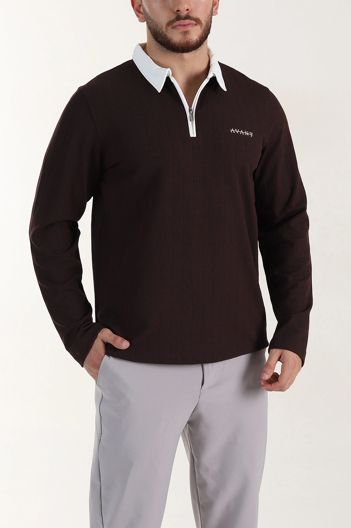 Kahverengi Relaxed Fit Jakarlı Kumaş Yazı Detay Polo Yaka Erkek Sweatshirt 399379