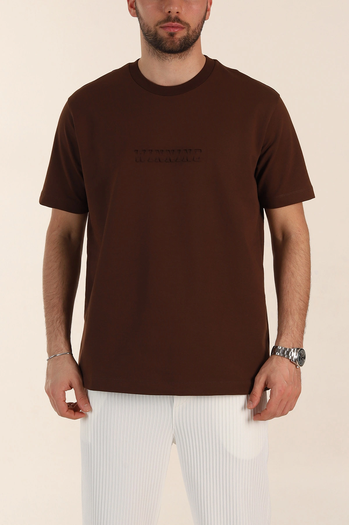 Kahverengi Relaxed Fit Kabartma Yazı Detaylı Erkek Tişört 358505