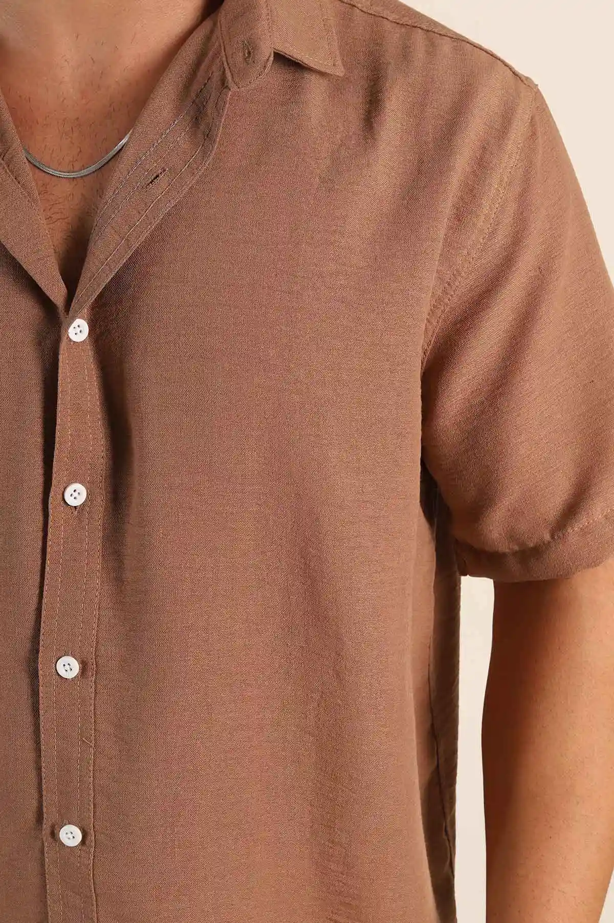 Kahverengi Relaxed Fit Keten Kısa Kollu Erkek Gömlek 376972