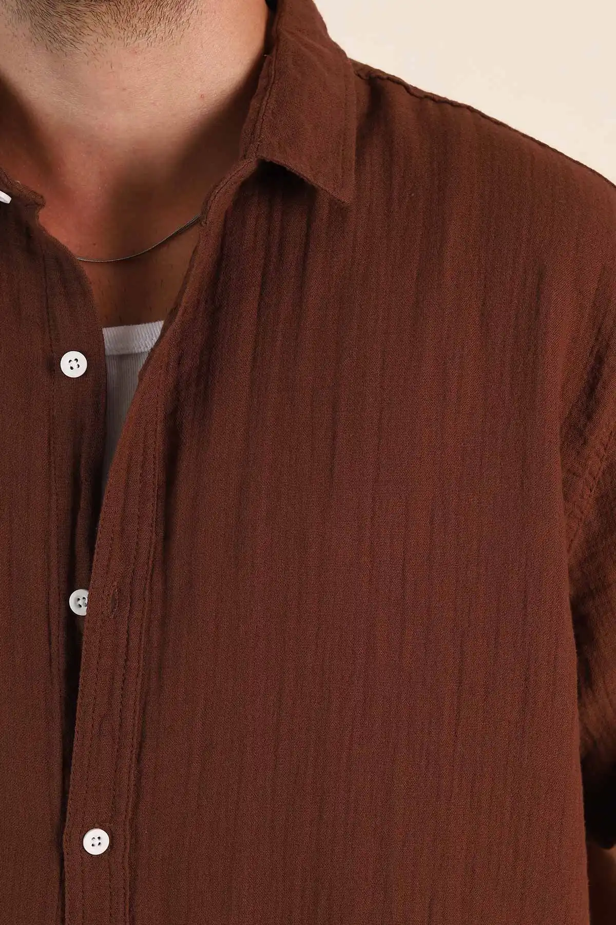 Kahverengi Relaxed Fit Müslin Keten Kısa Kollu Erkek Gömlek 376946